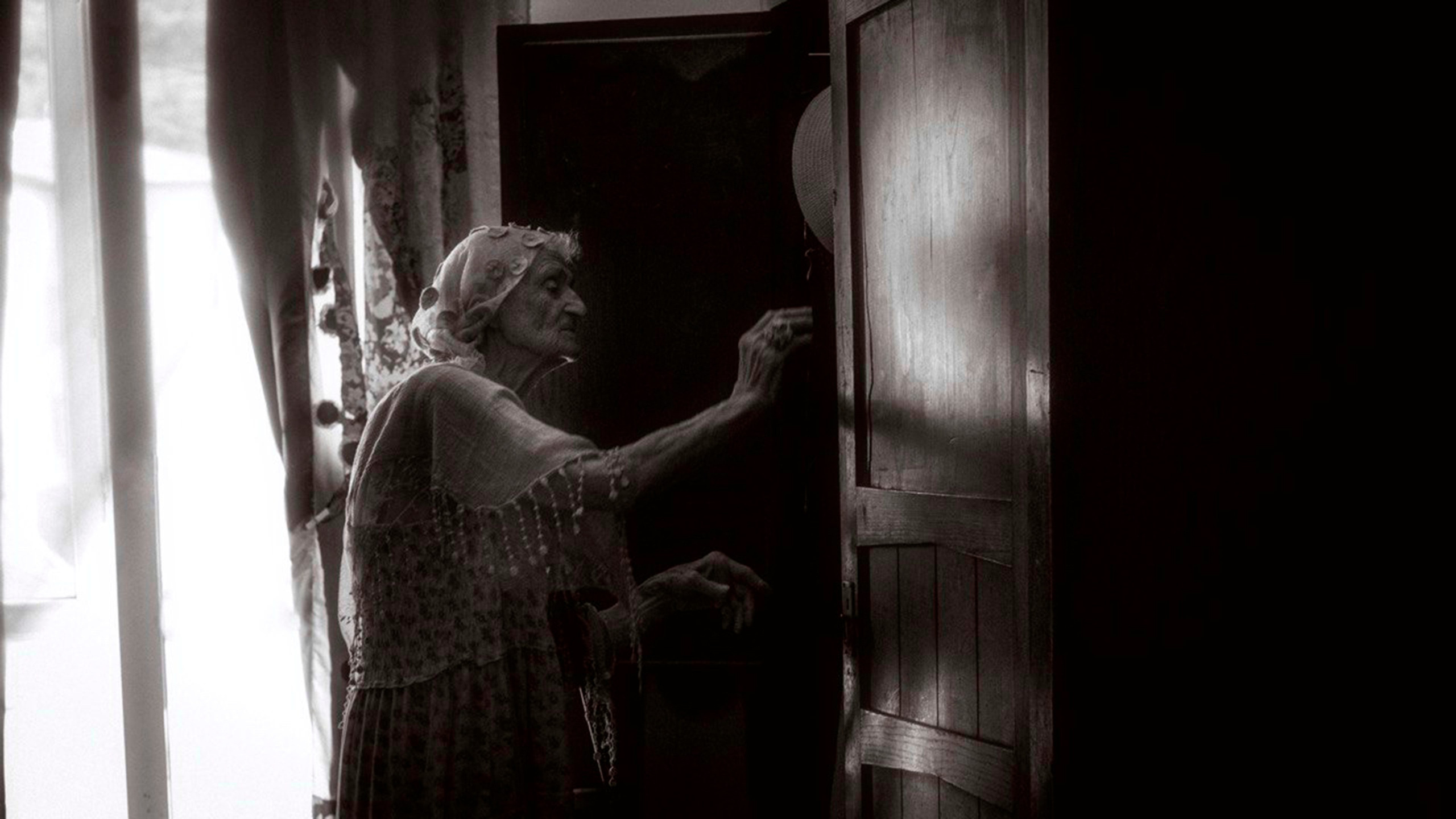 Проект «Кокон» — участник выставки LUX PICTURA в галерее Art Maison. Ekaterina Beridze