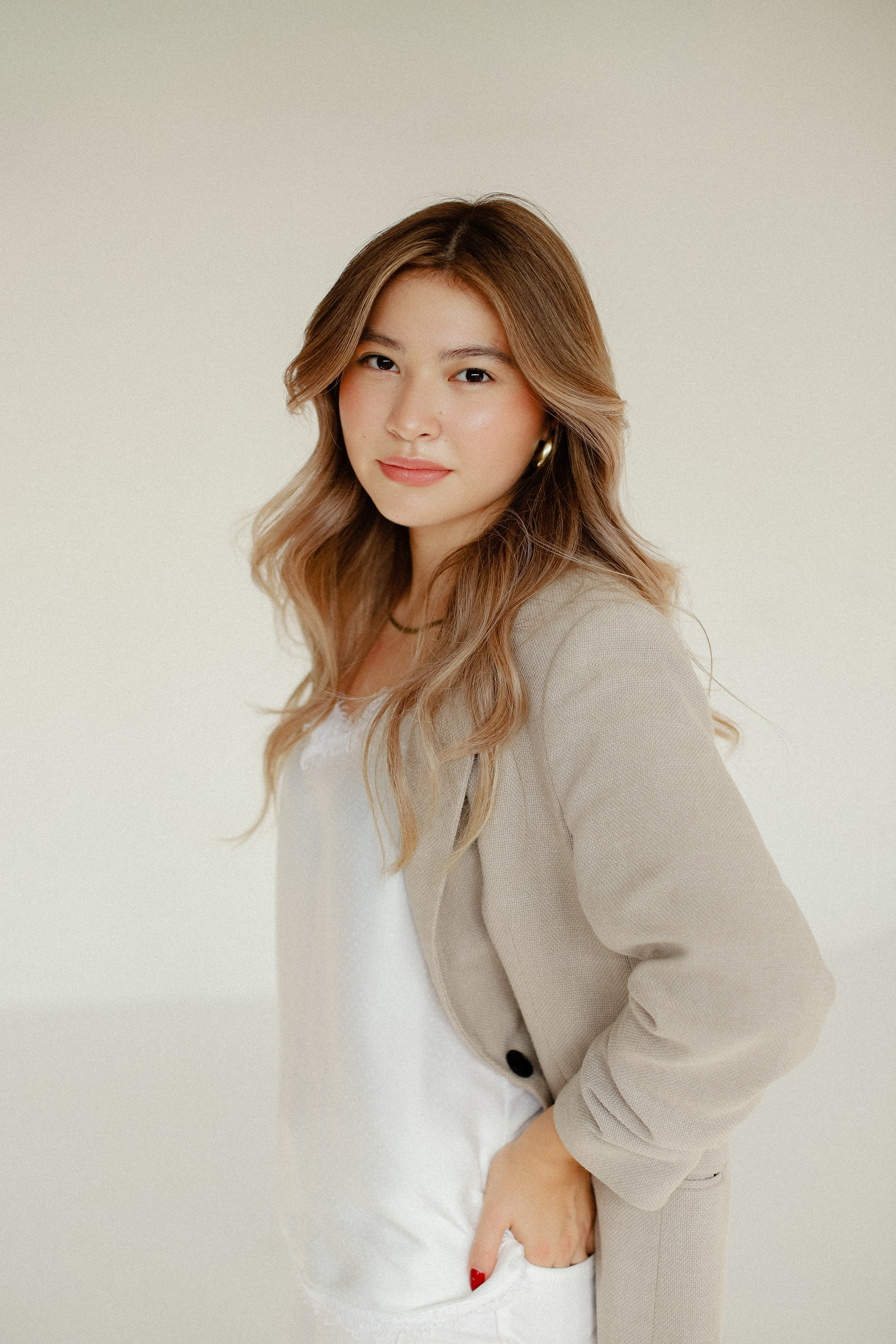 1+1=6. Фотограф в Алматы и Москве Даша Пушкина