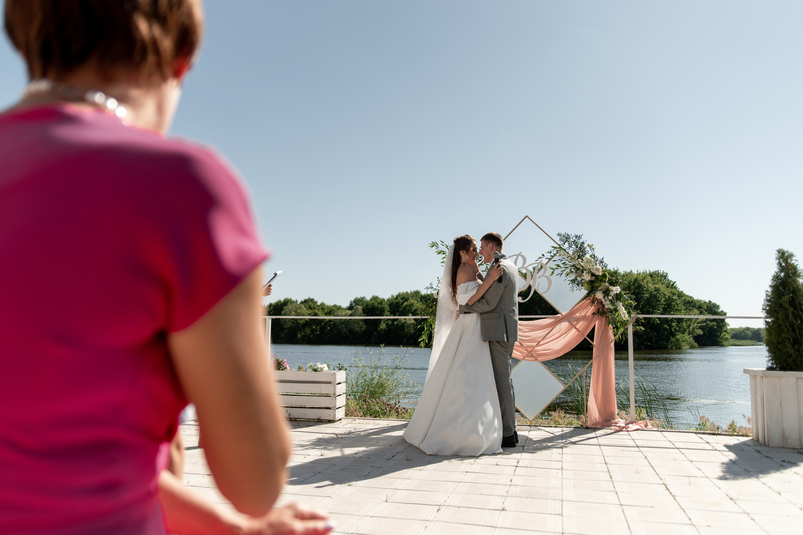 Свадебный репортаж. Меня зовут Александр Литвинчук и я свадебный фотограф в Саратове
