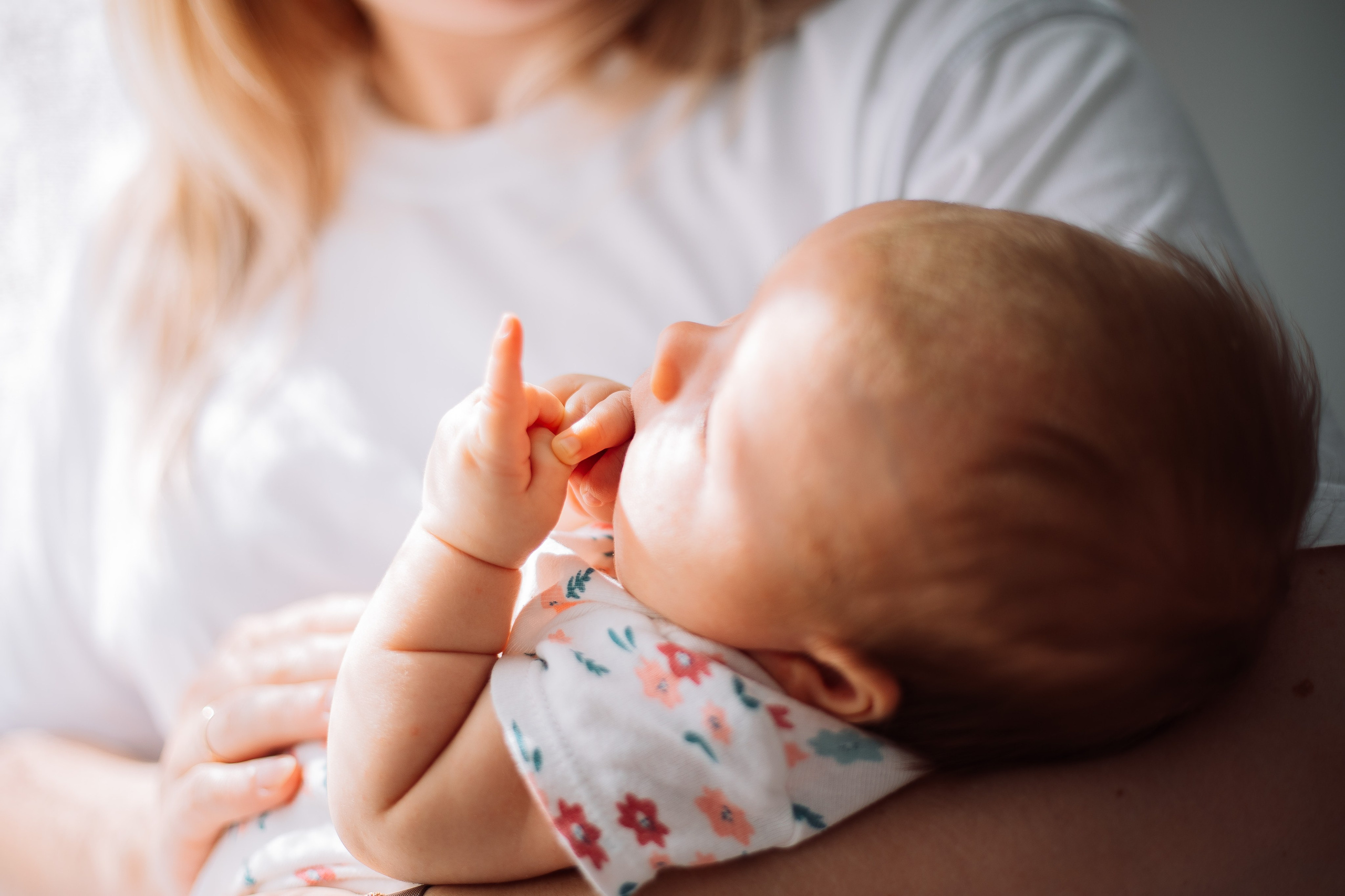 Семейная фотосессия в студии/дома