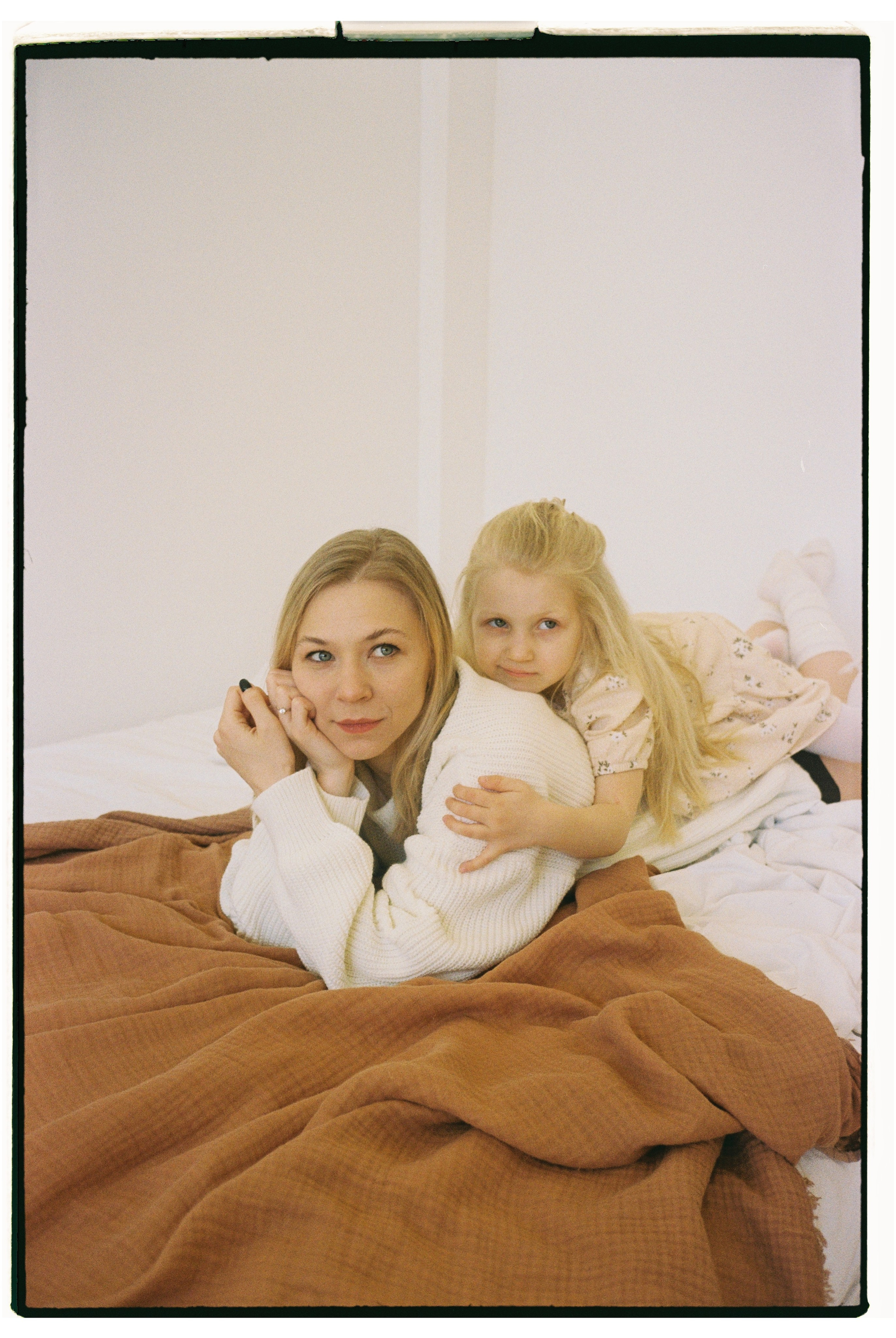 Анастасия & Ника. Сестры Карабаза. Фотографы и ретушеры в Москве и Санкт-Петербурге