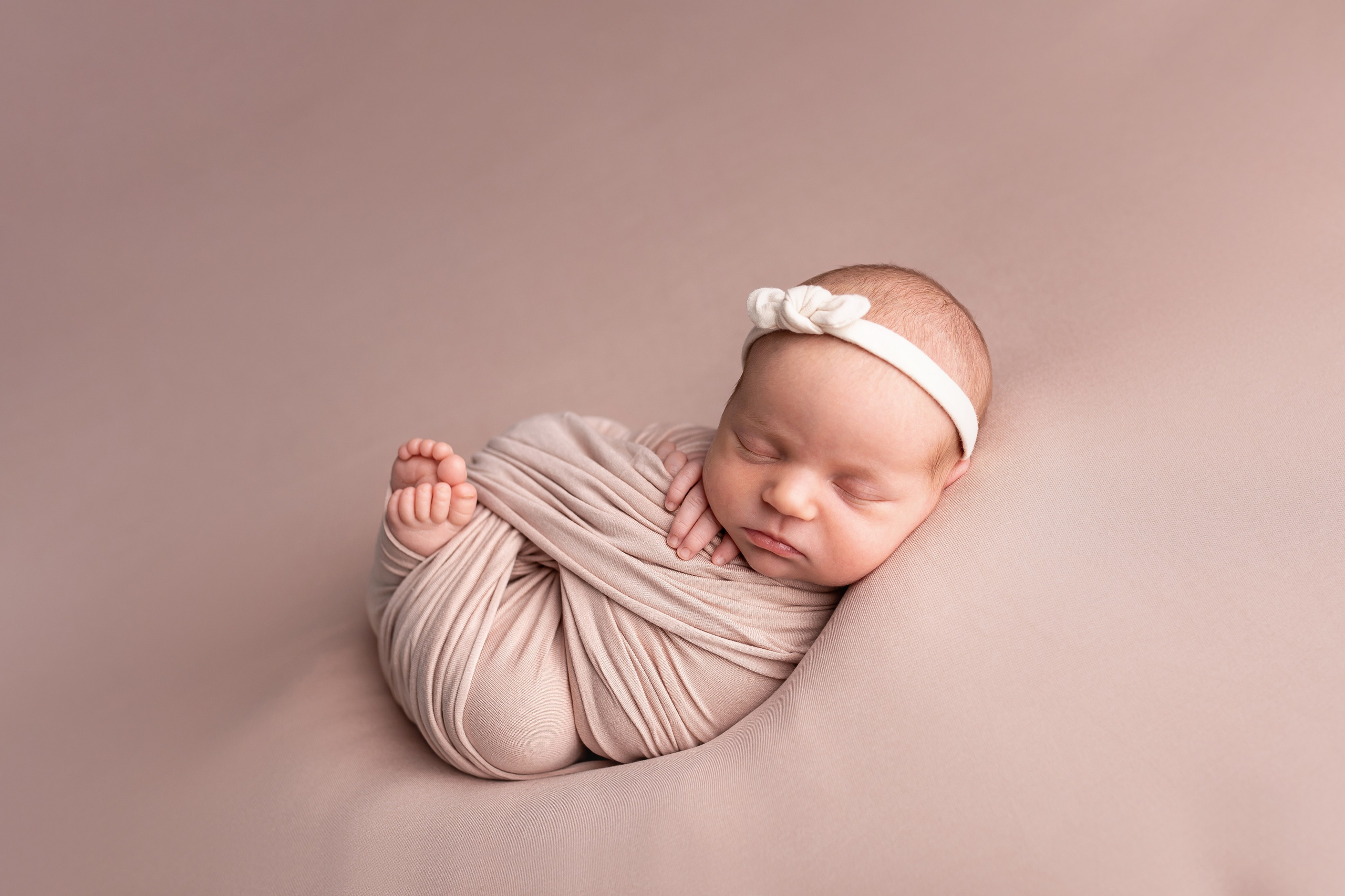 Новорождённые малыши. Фотограф новорожденных в Керчи Татьяна Яцун