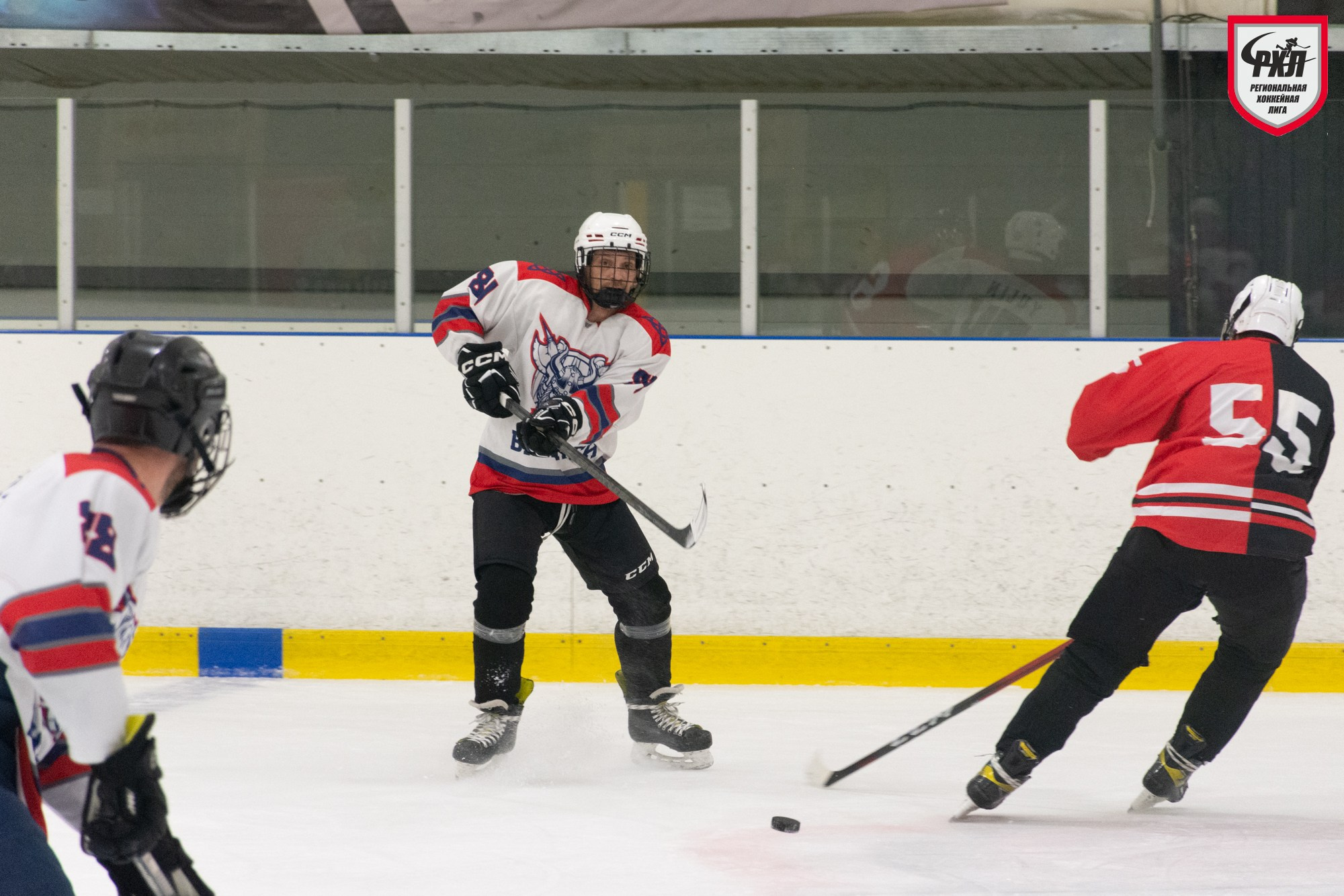 Хоккей. Фотограф Максим Буряк