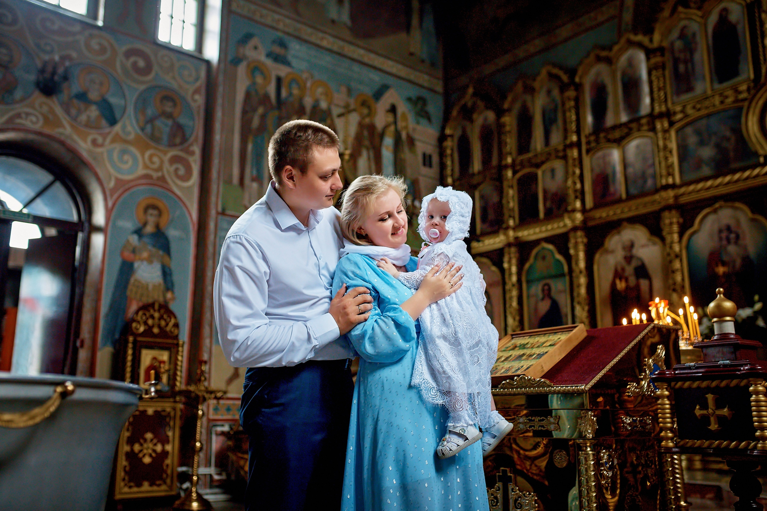Таинство Крещения храм Георгия Победоносца г. Новоалтайск. Фотограф на Крещение и Венчание в Барнауле