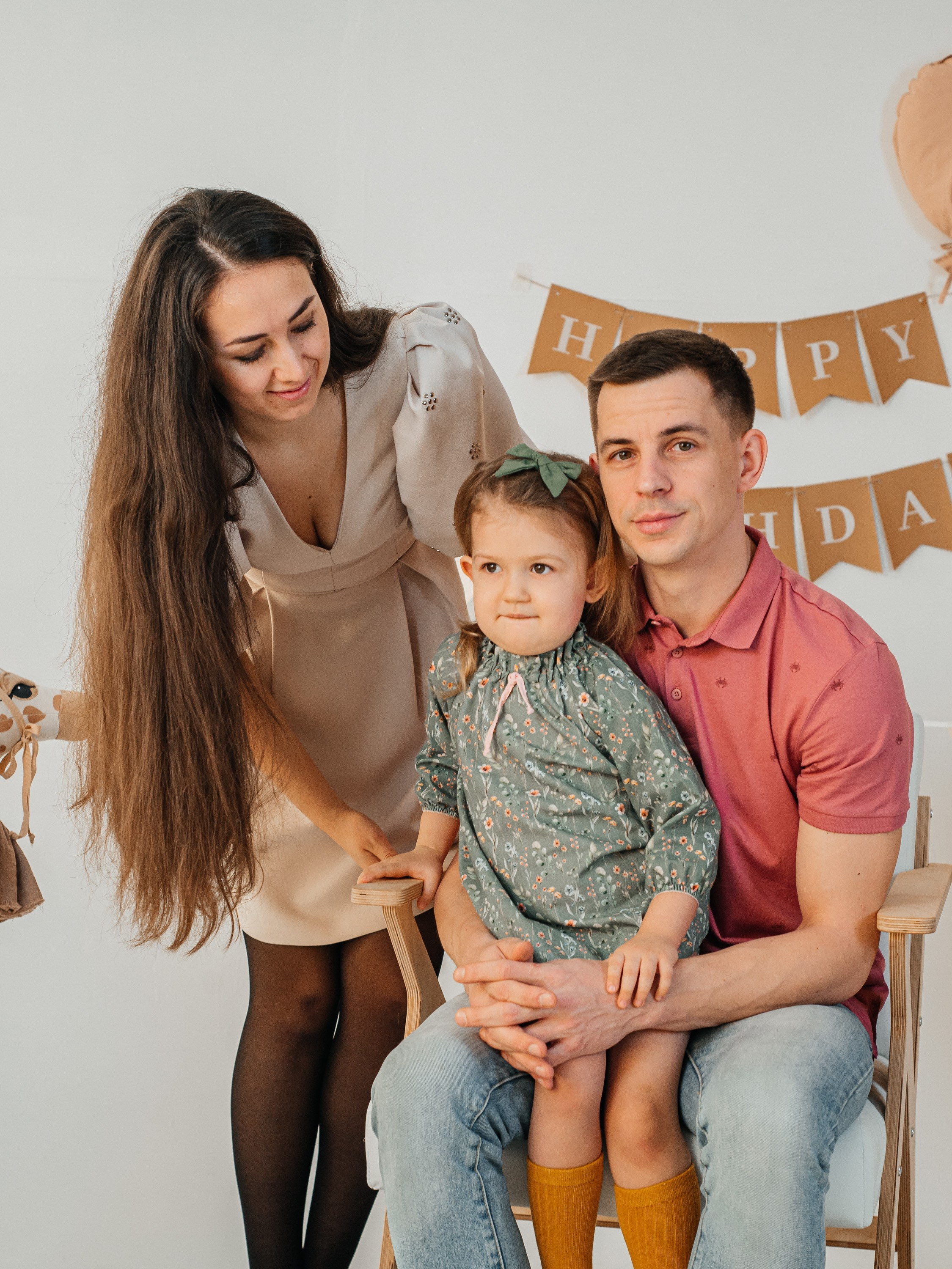 Семейная фотосессия в студии