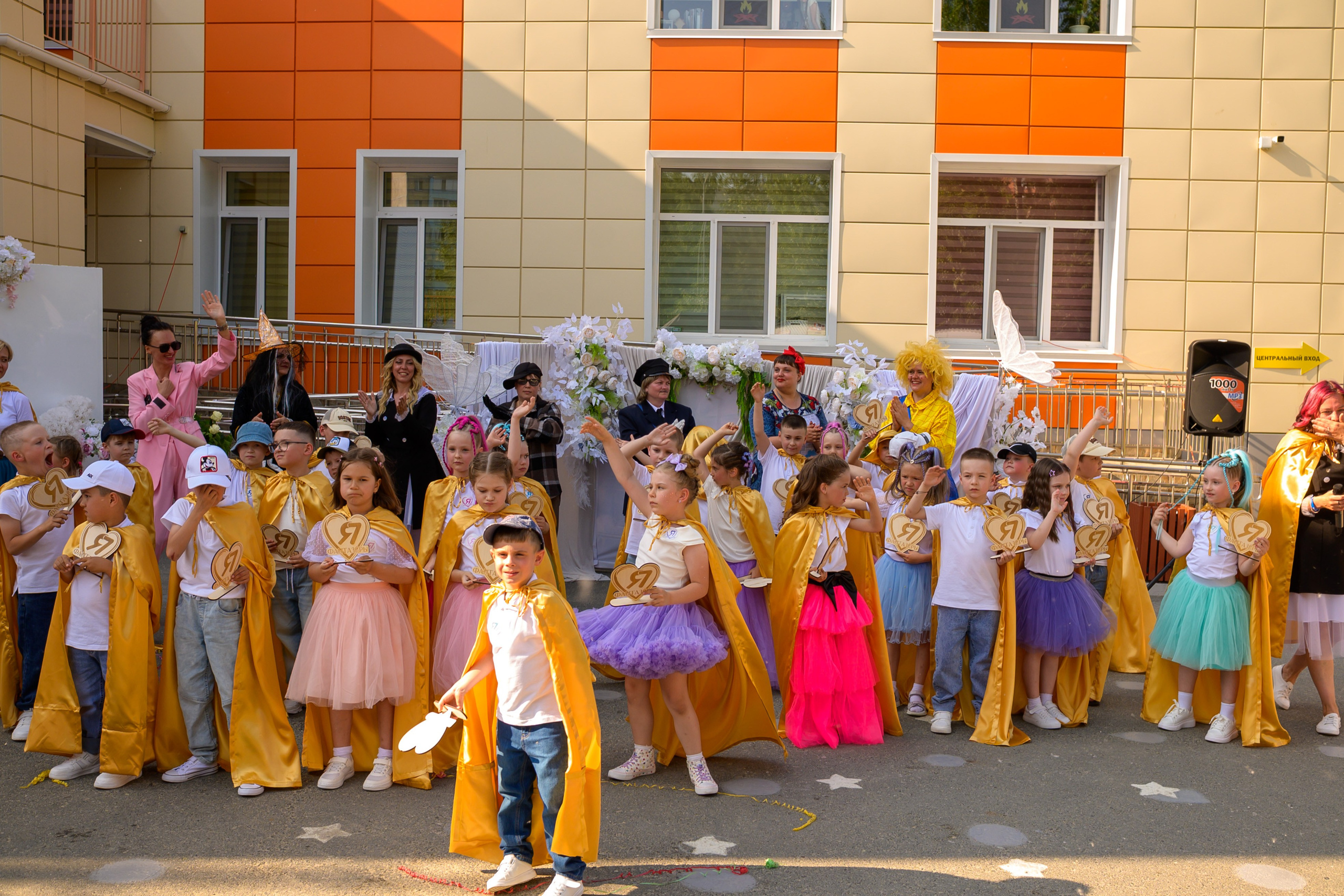 Репортаж выпускного группа «Фантазёры» 3 садик. Фотограф новорожденных, семейный детский в Тюмени Татьяна Морозова