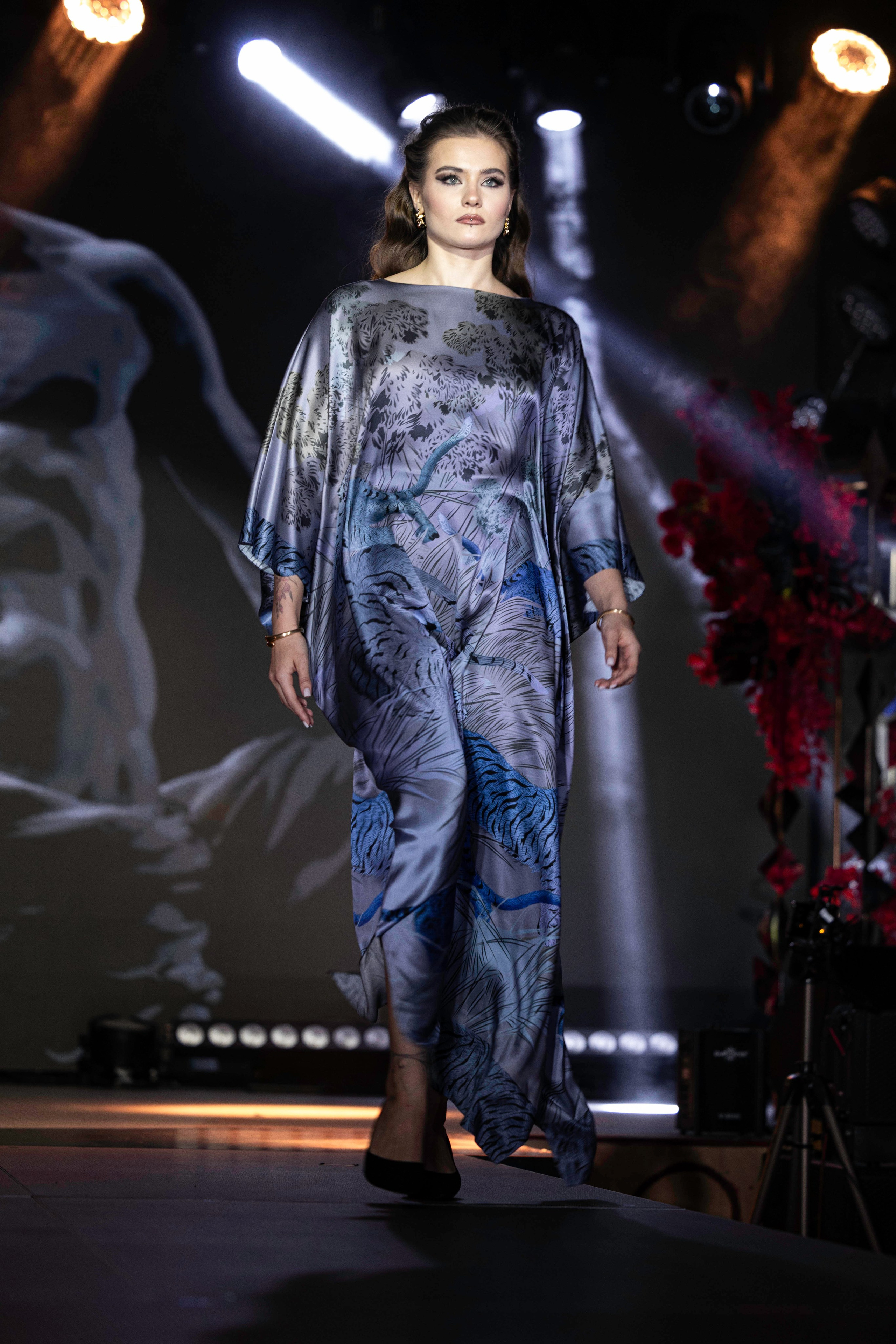 Модный показ «ИСКУШЕНИЕ» Казино Шамбала. Фотограф Olya Posnimay