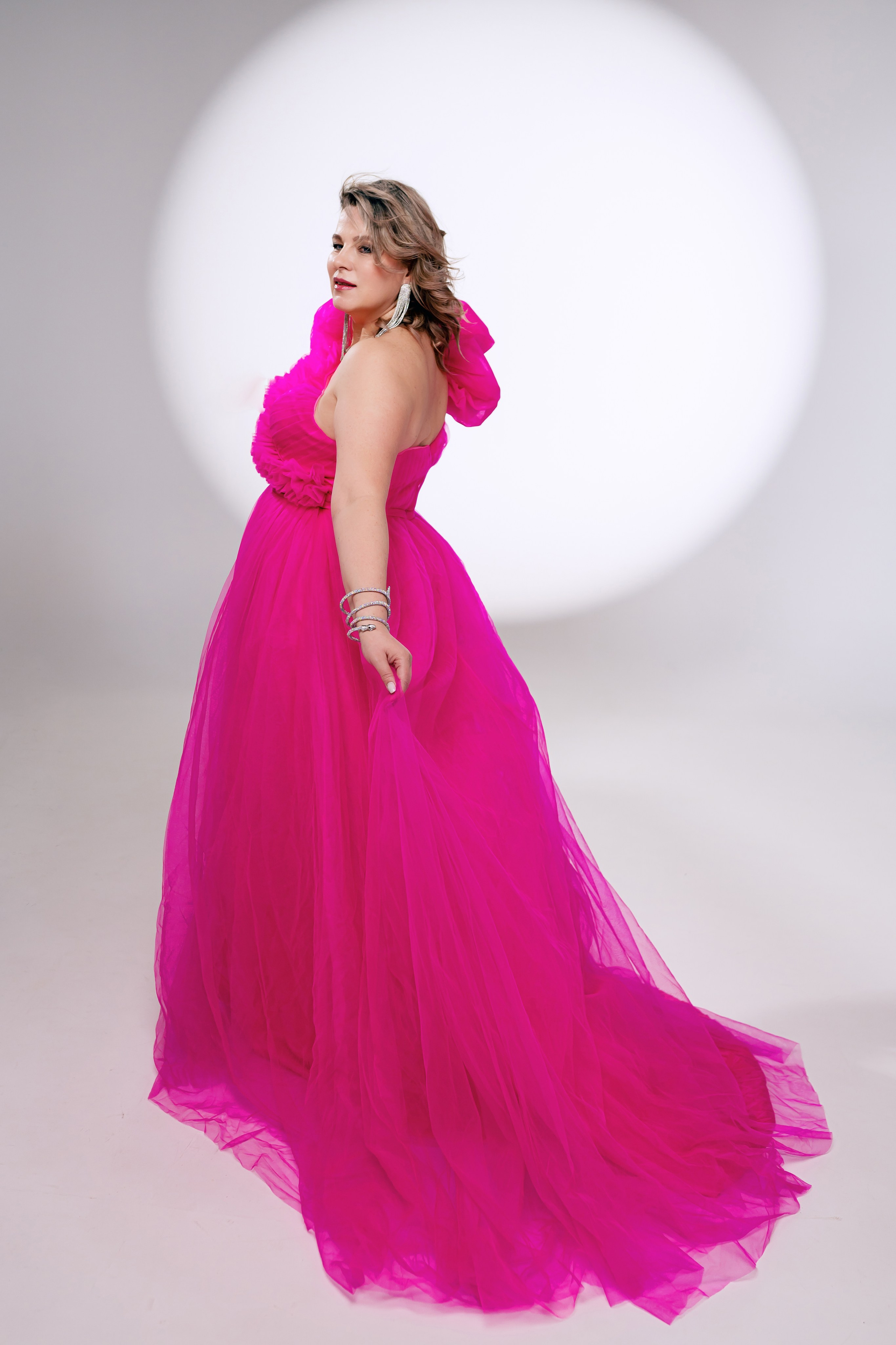 Фотосессия для магазина платьев. Фотограф Ким Наталья в Красноярске