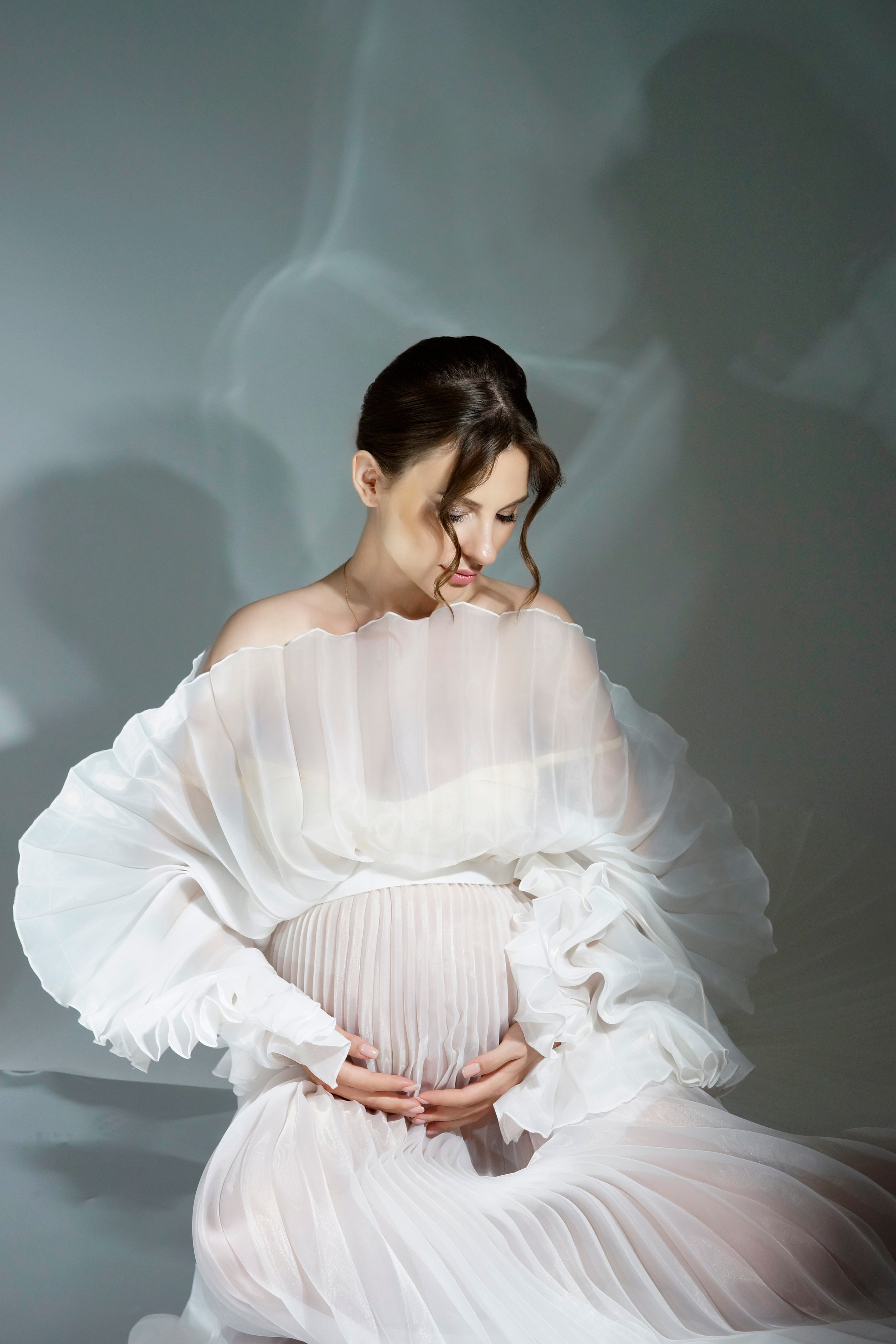 Съёмка беременности в моей фотостудии «НЕБО». Женский фотограф в Химках Алёна Ленёва