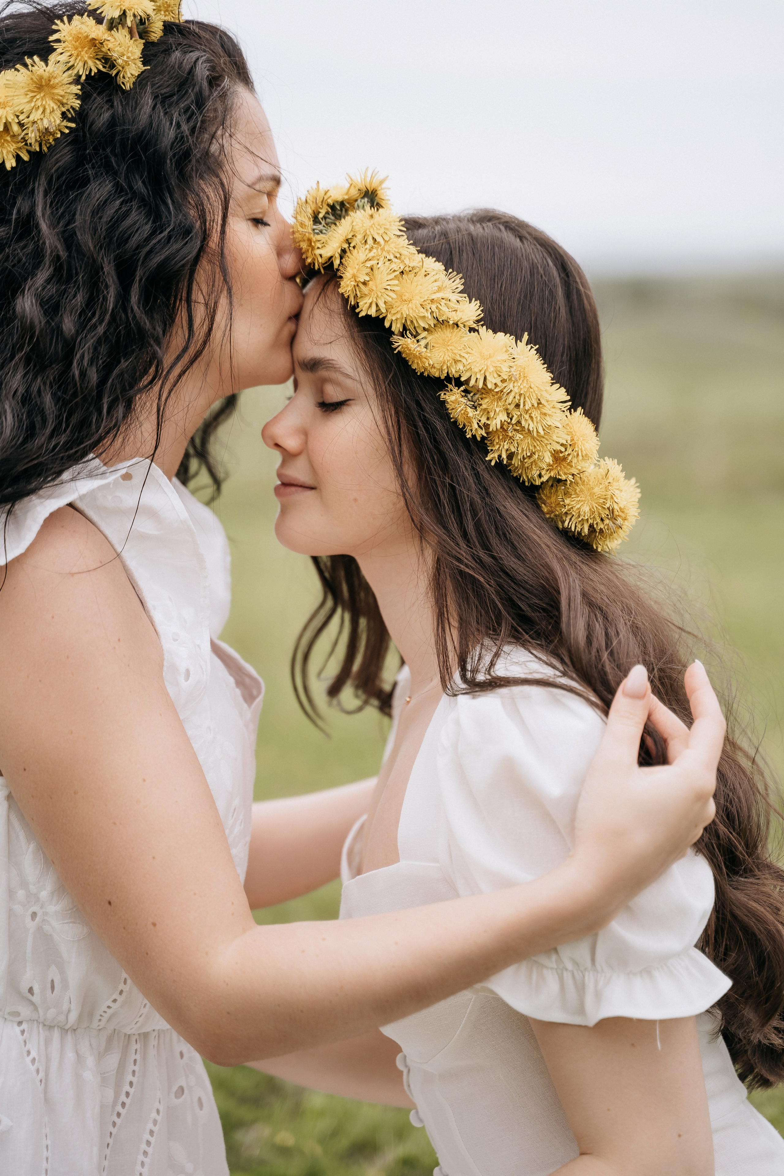 Две дочери две мамы две сестры. Свадебный семейный фотограф Ксения Божко Уфа Раевка никах в Нарыстау