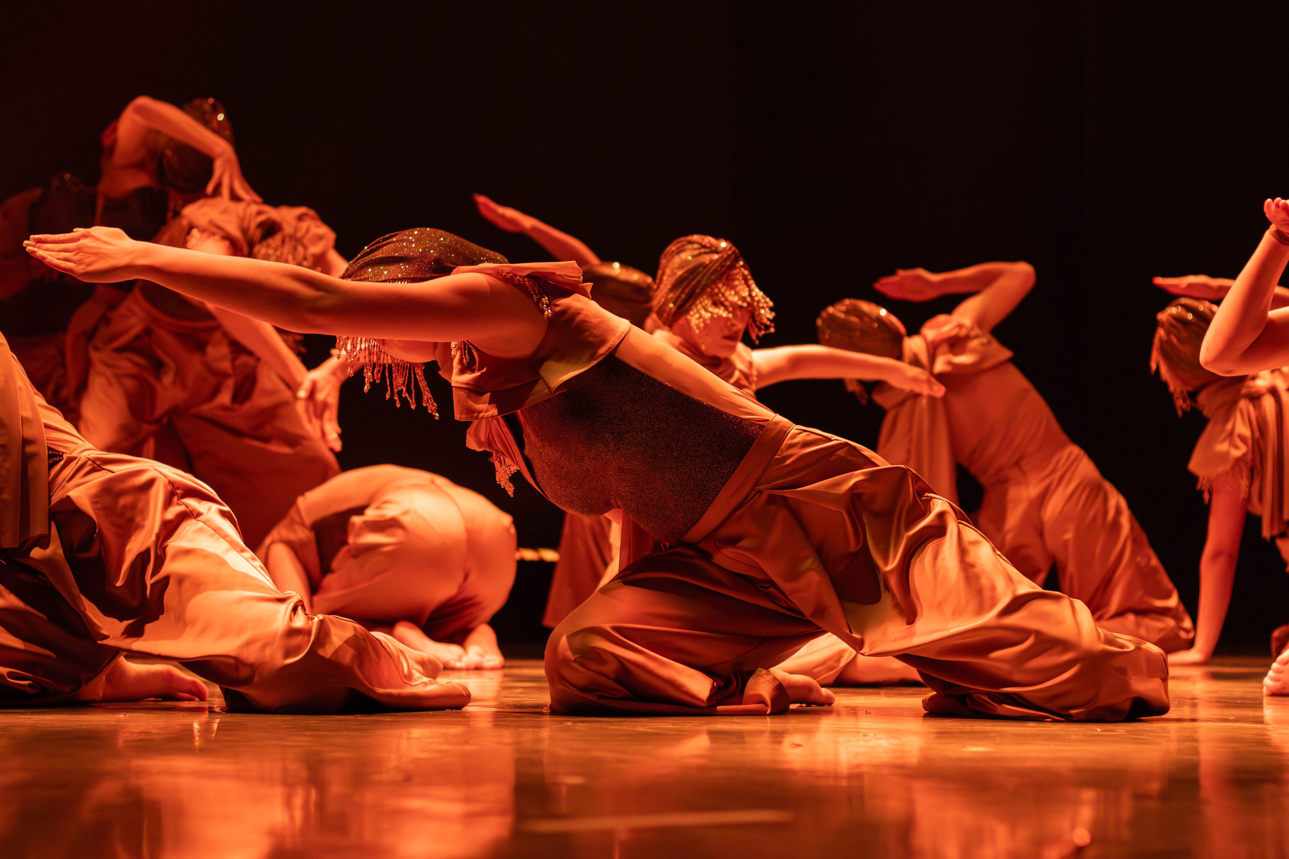 «СВОЯ ВОЛНА» ДВФУ 2025. Репортажный фотограф во Владивостоке Анастасия Кострова