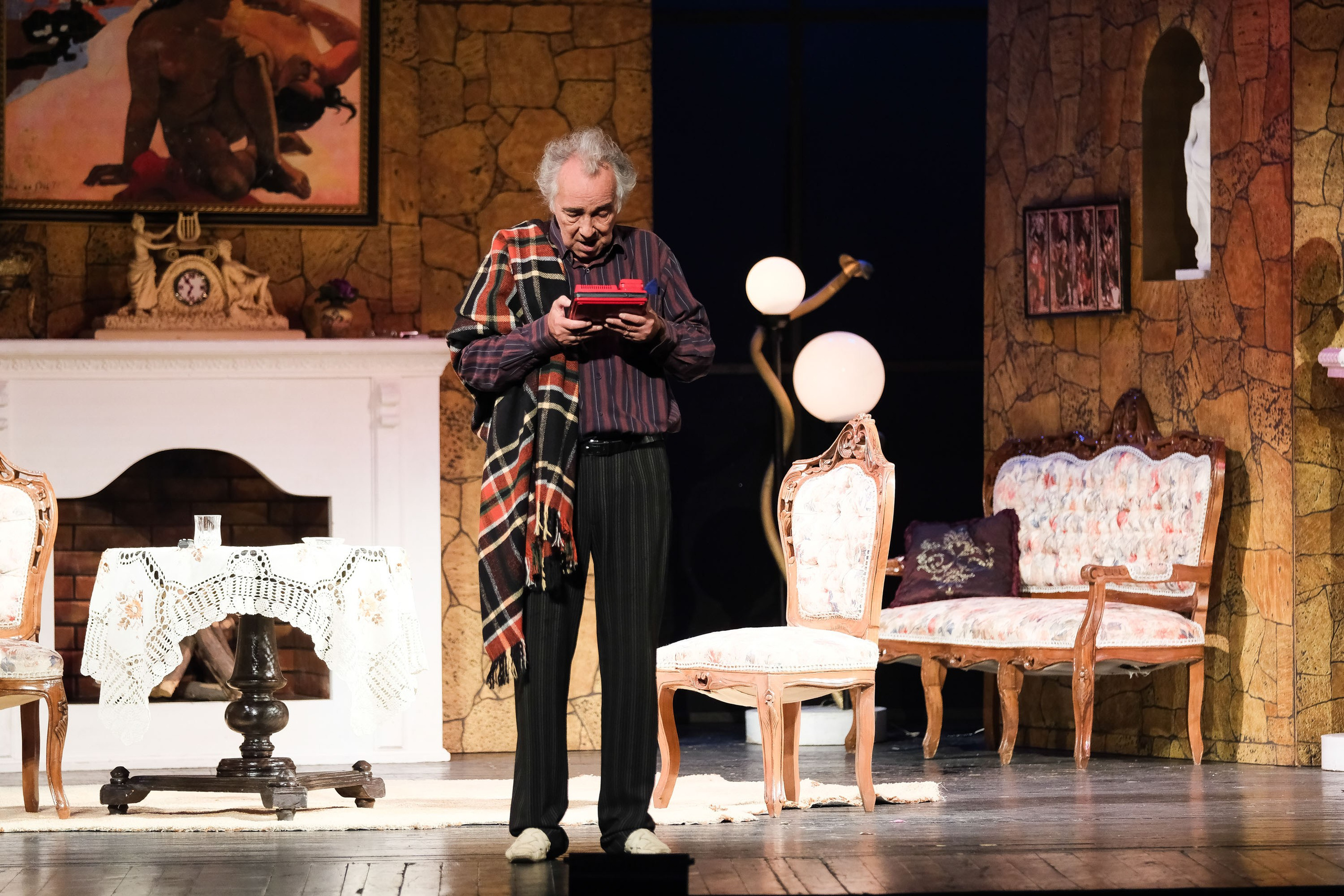 Ужин с дураком. Фотограф Анатолий Деникин