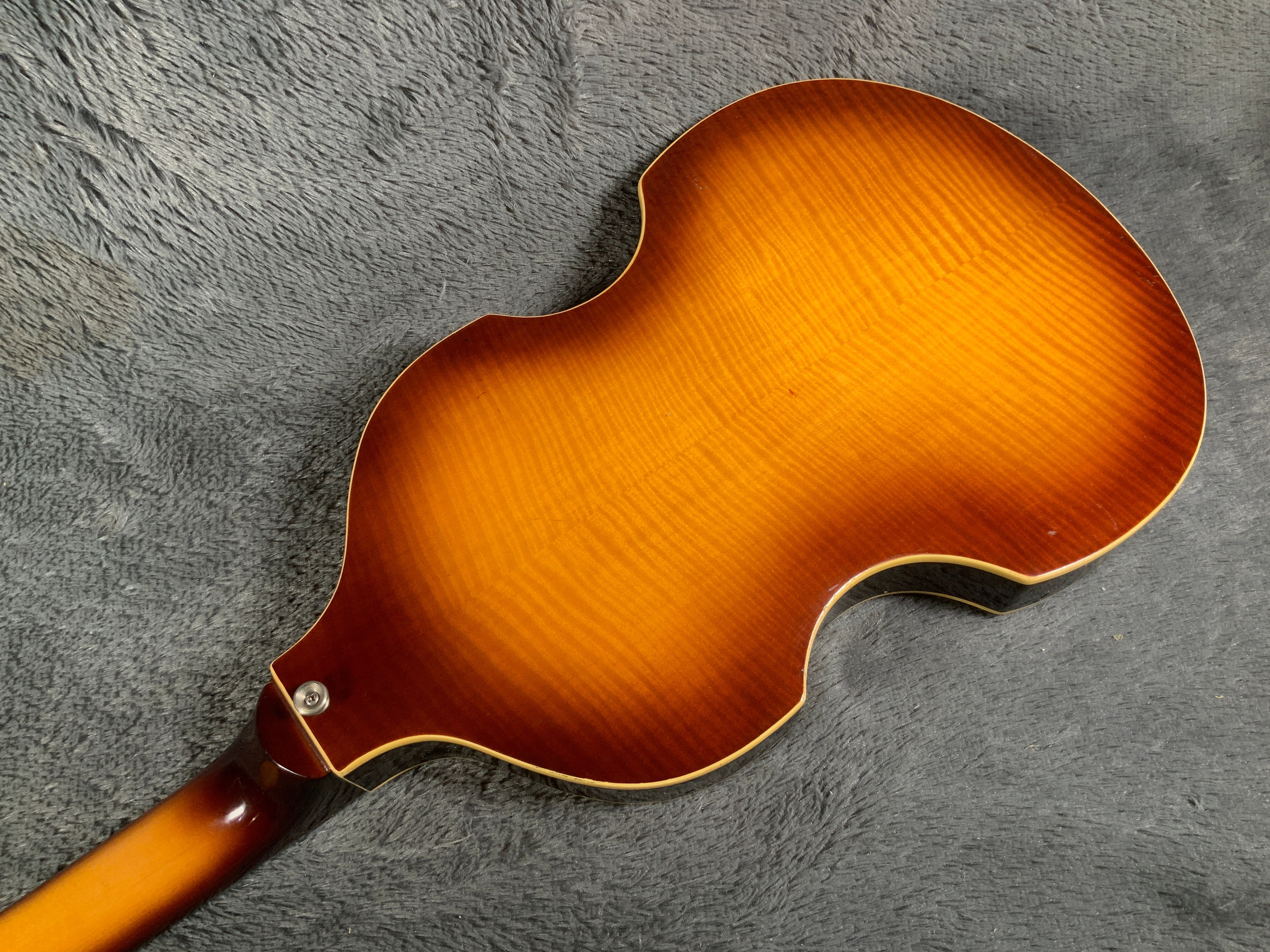 Norwegian Wood Vaio Bass