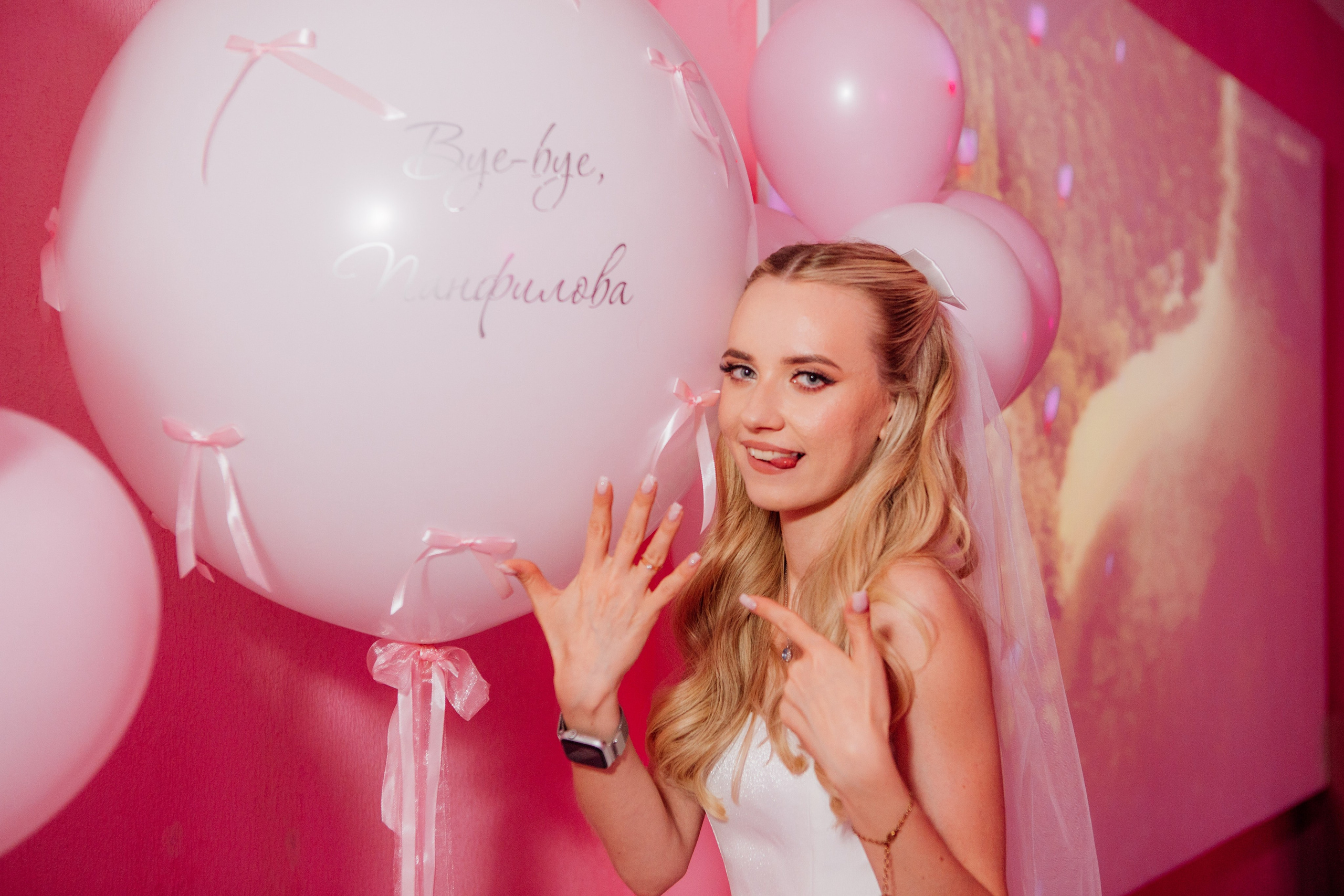 ДЕВИЧНИКИ. Репортажный фотограф Москва (детские праздники, квизы, концерты, дни рождения, свадьбы)