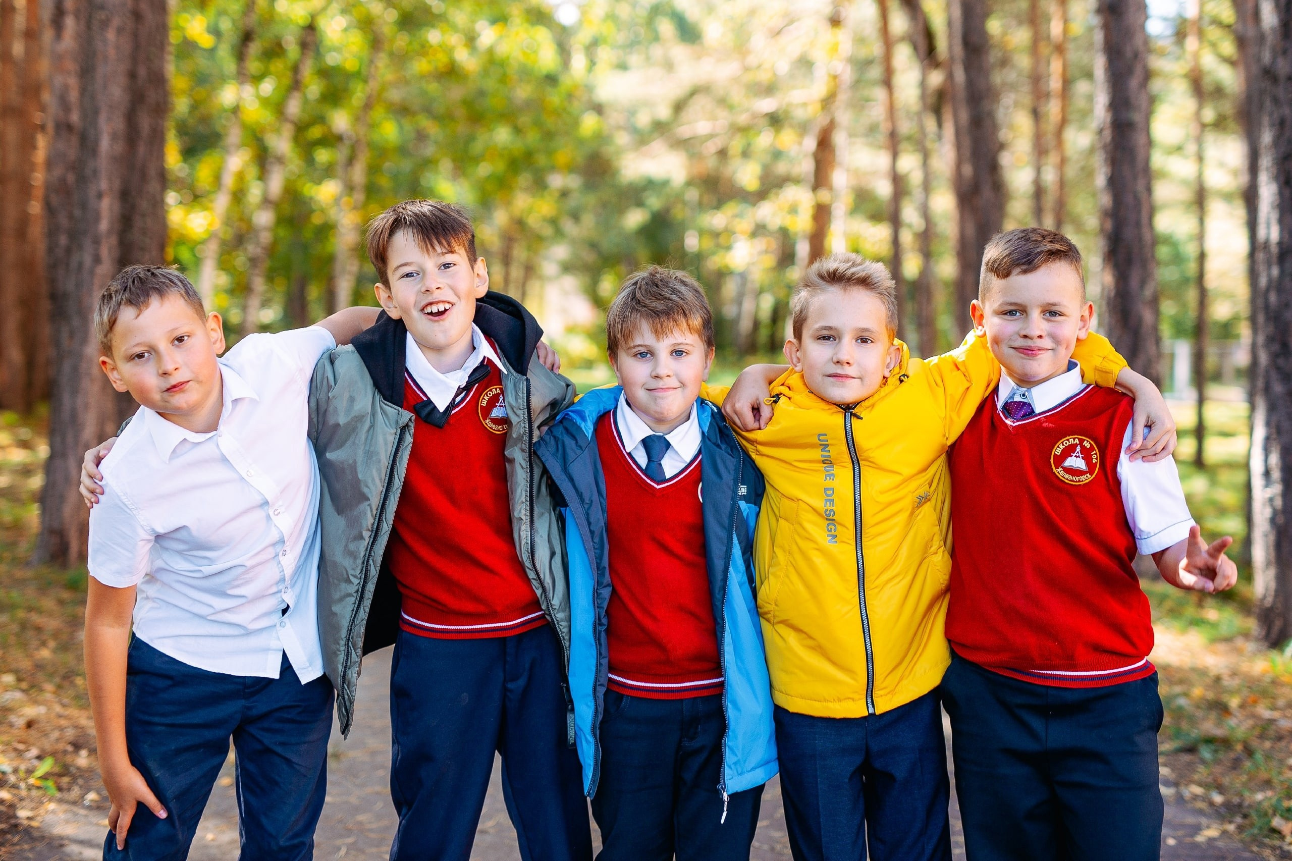 Младшая школа (съемки в рамках выпускных альбомов). Фотограф Екатерина Головатюк, Железногорск Красноярского края