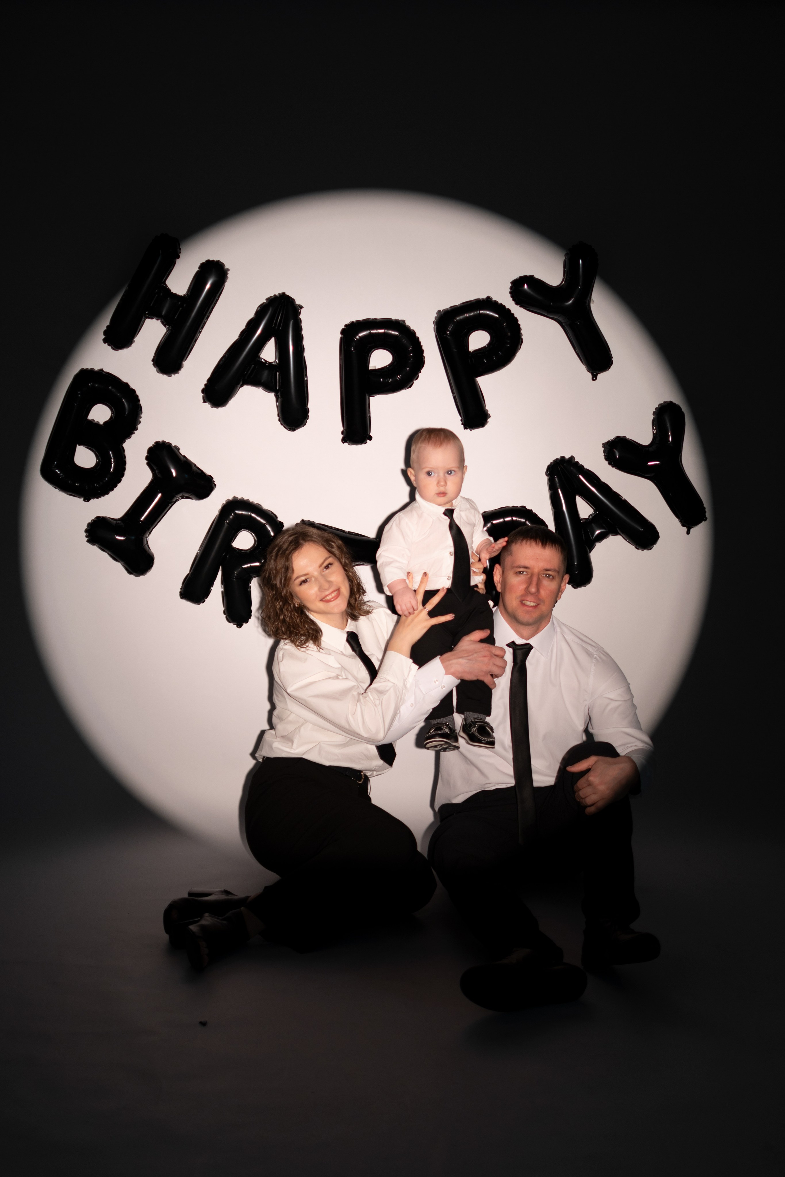 Годовасие Артема. Семейный и свадебный фотограф Губкинский и Ставрополь