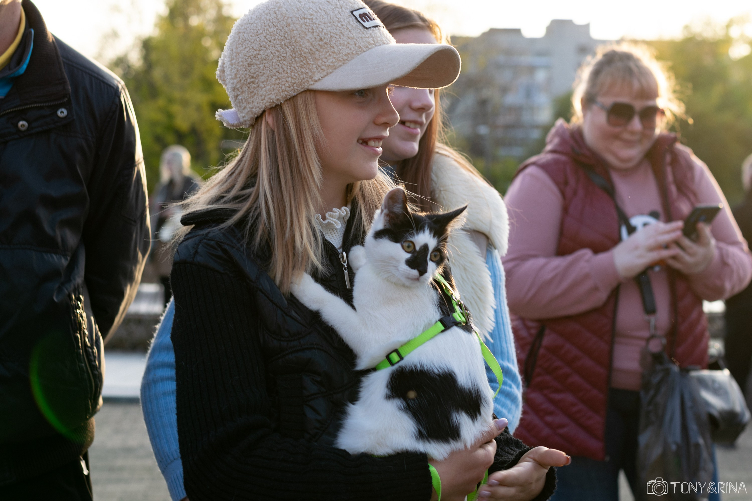 Рок в защиту животных 2023 Хабаровск - Антон Курдюмов фотограф в Хабаровске Рина Курдюмова фото27 foto27 Антон Дорофеев Тони и Рина фотосоздатели Хабаровск