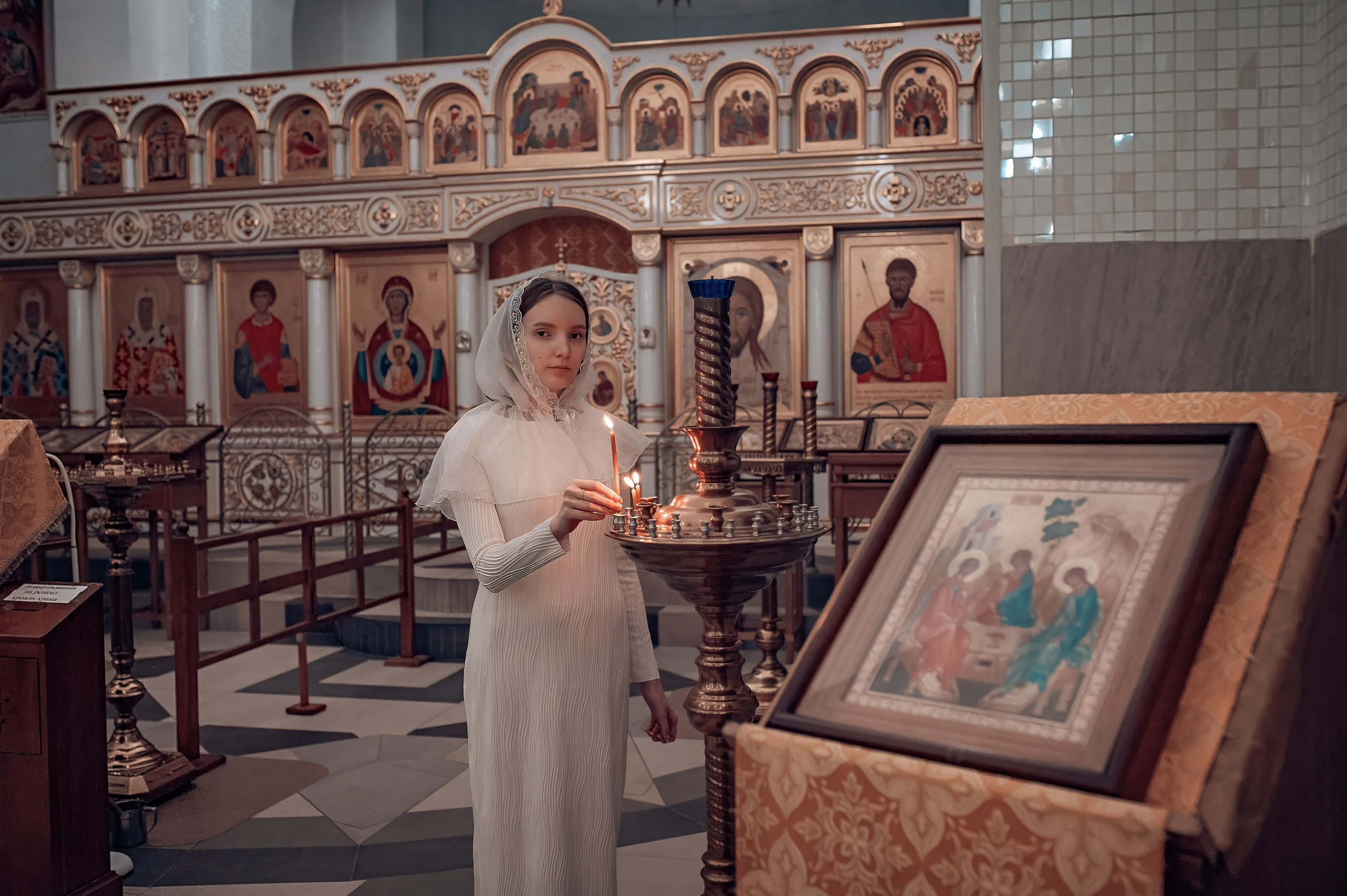 Крещение Максима в храме Феодора Тирона. Фотографы крещения/венчания  Красноярск Татьяна и Вячеслав Переваловы