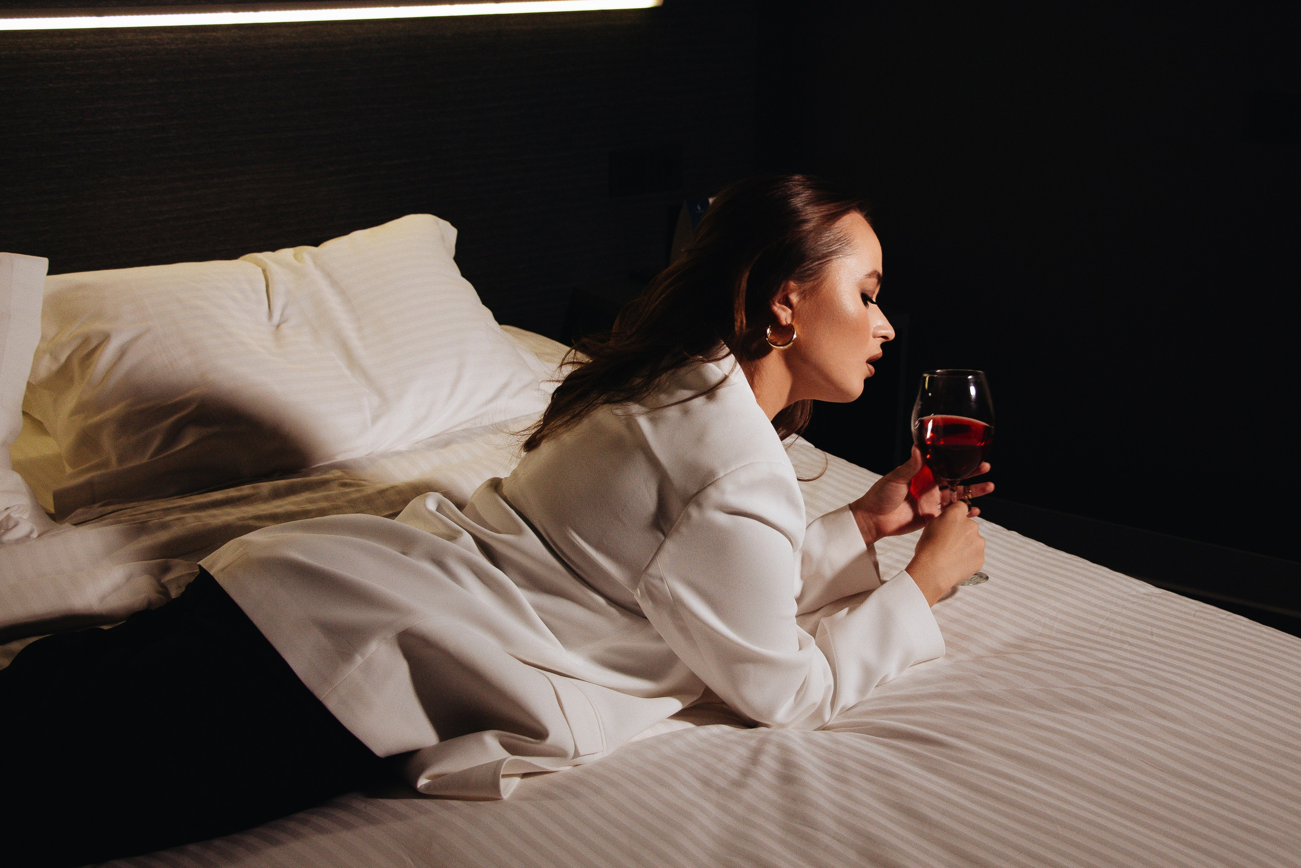 Алёна. Фотосессия в отеле. Фотограф в Екатеринбурге Пойгина Елена