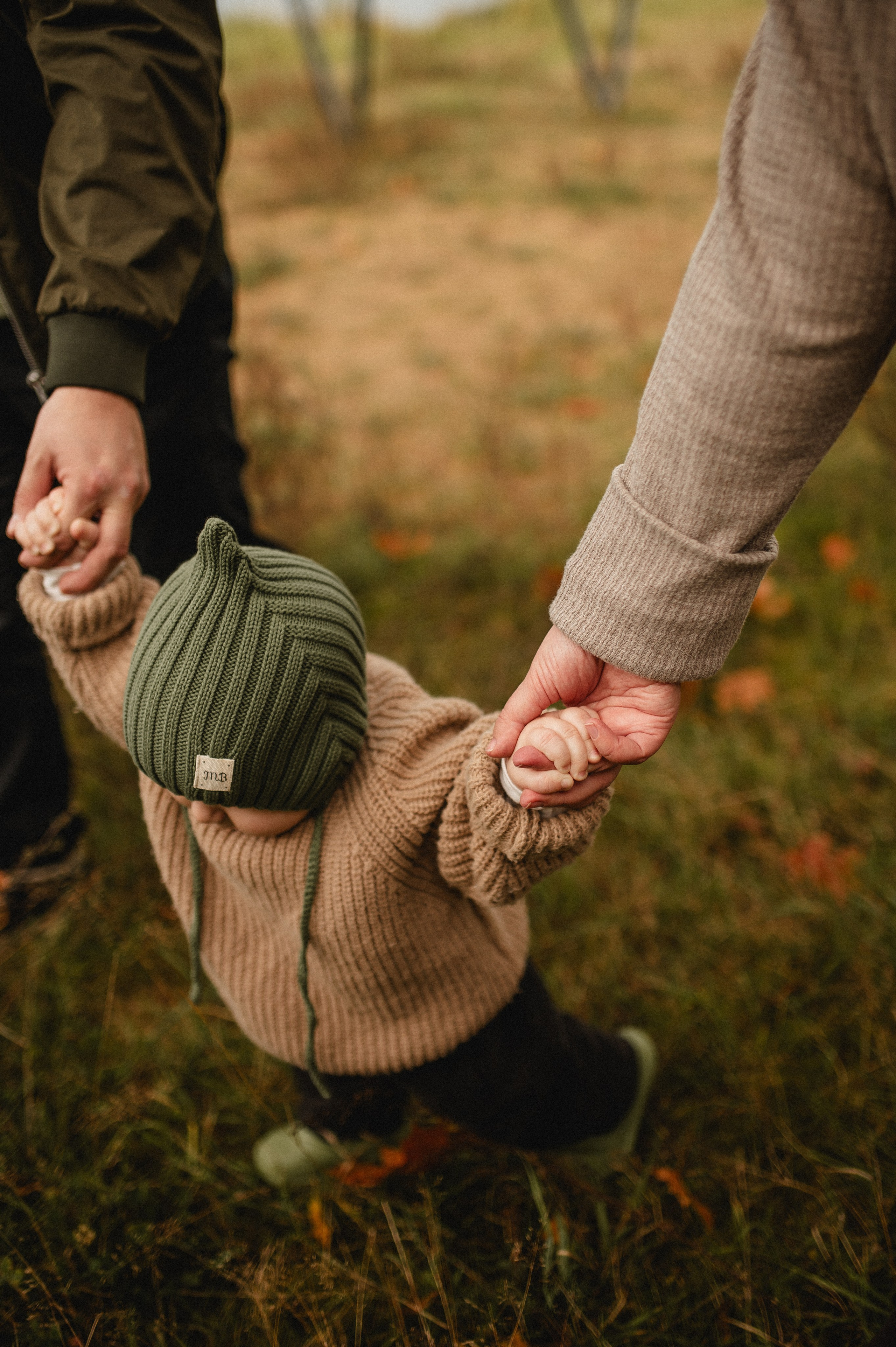 Осенняя фотосессия большой семьи в парке. Семейная фотосессия Бутово Москва фотограф Алина Морщагина
