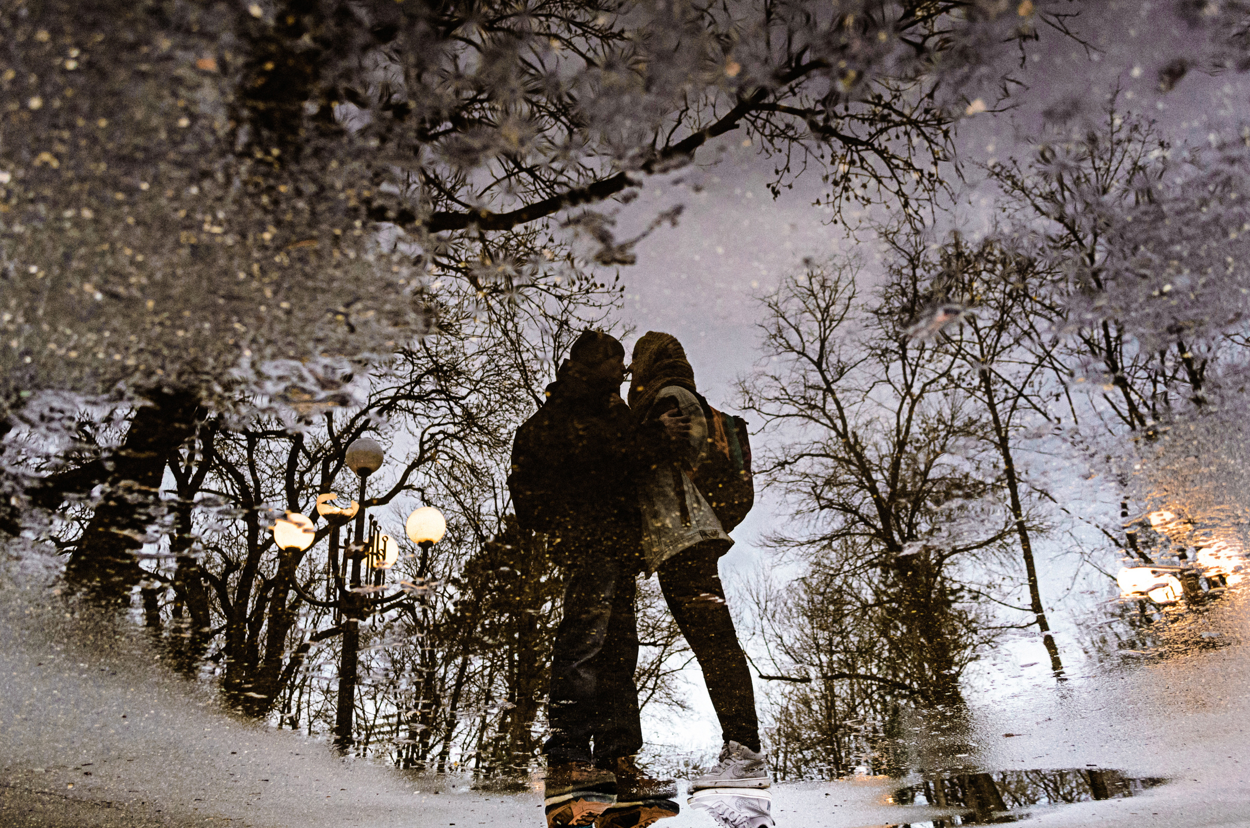Love Story фотосессия Вика и Валера, прогулка. Фотограф Ольга Дзюба. Фотограф Ольга Дзюба. Фототерапия как зеркало души. КМВ
