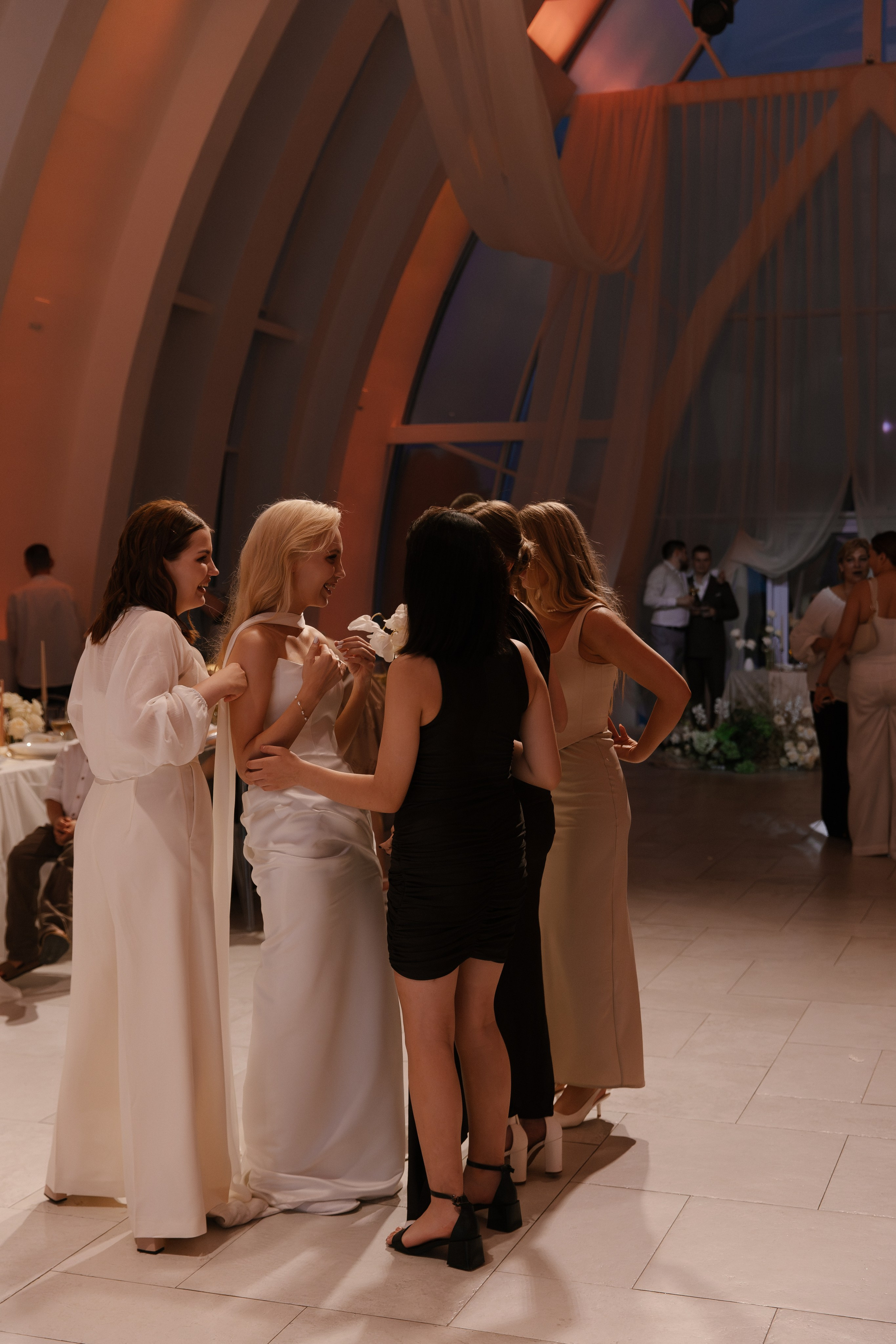 L U B O V. Свадебный фотограф Алина Хабарова