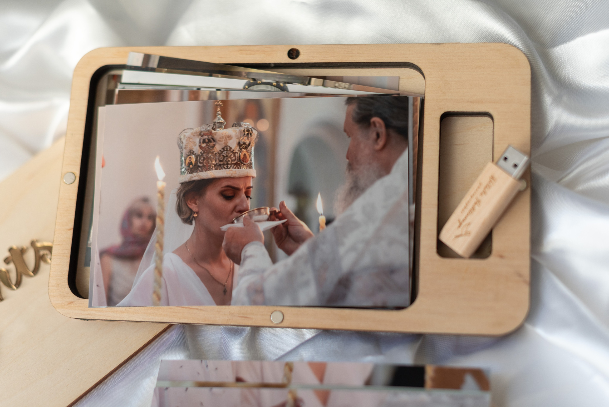 Деревянная коробочка «Моменты». Фотограф Крещения и Венчания. Минск и другие города. Почтенная Наташа