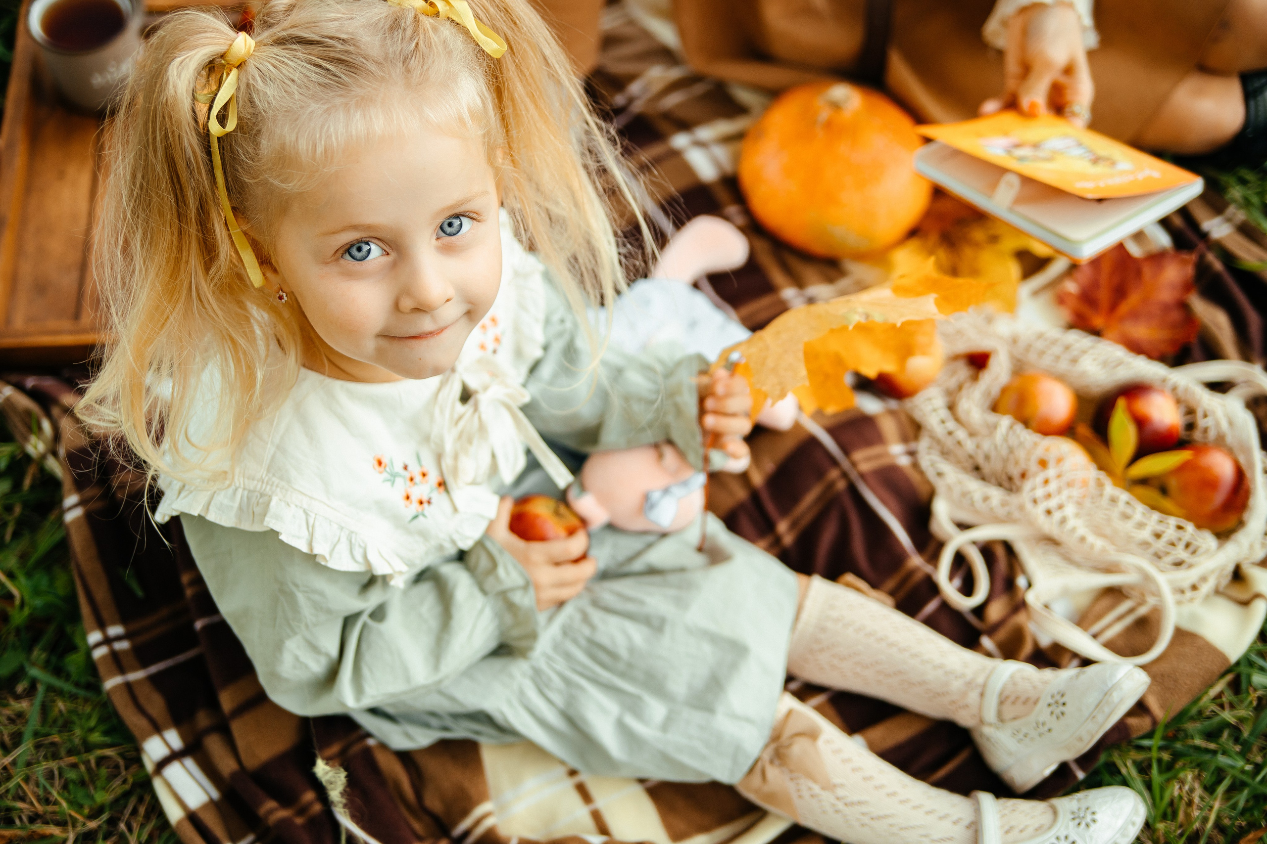Фотопленэр в осеннем парке. Elena Sova — семейный и женский фотограф в Санкт-Петербурге