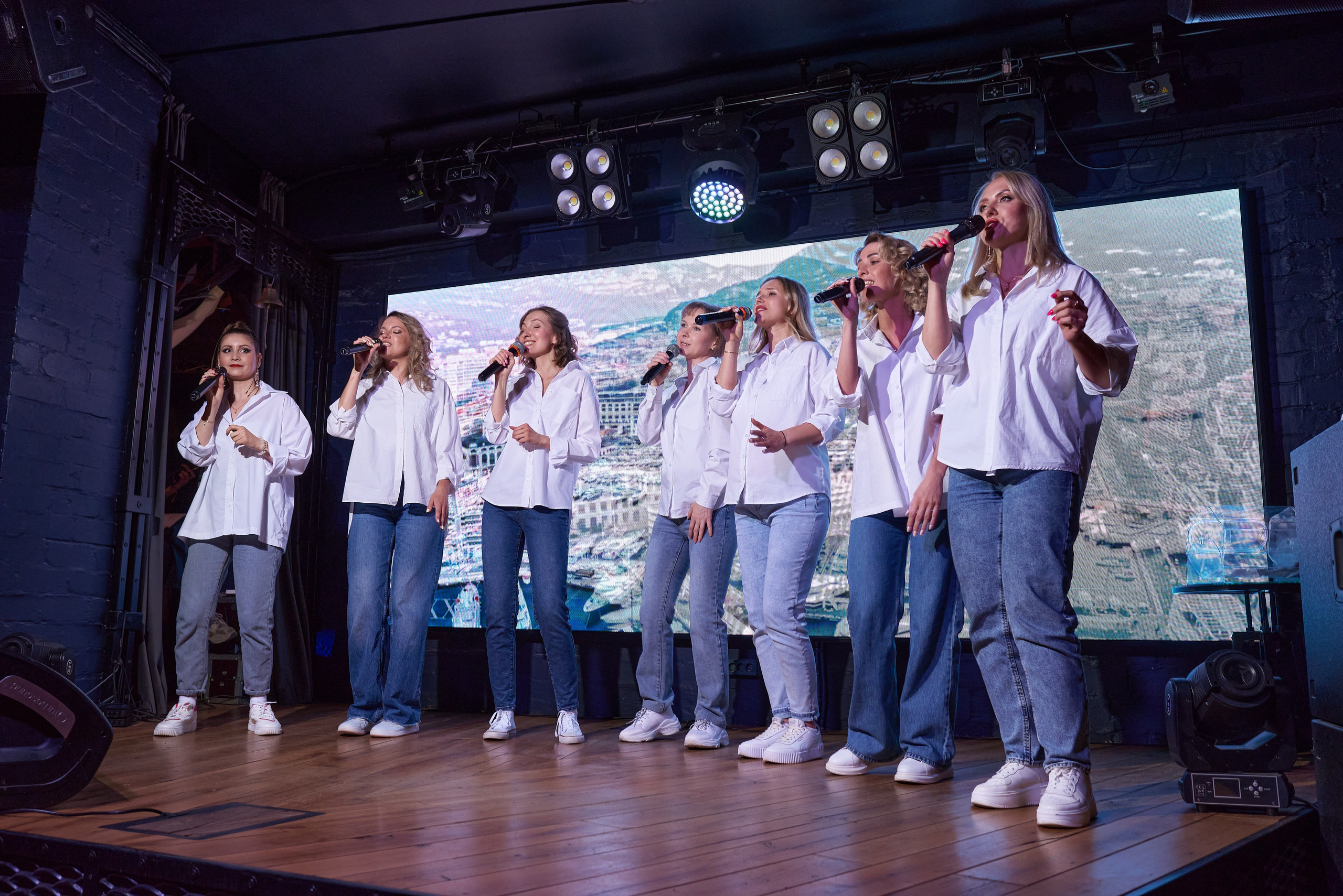 Отчетный концерт студии эстрадного вокала ВРЕМЯ ПЕТЬ. Photographer Bangkok — Pattaya | фотограф Бангкок — Паттайа