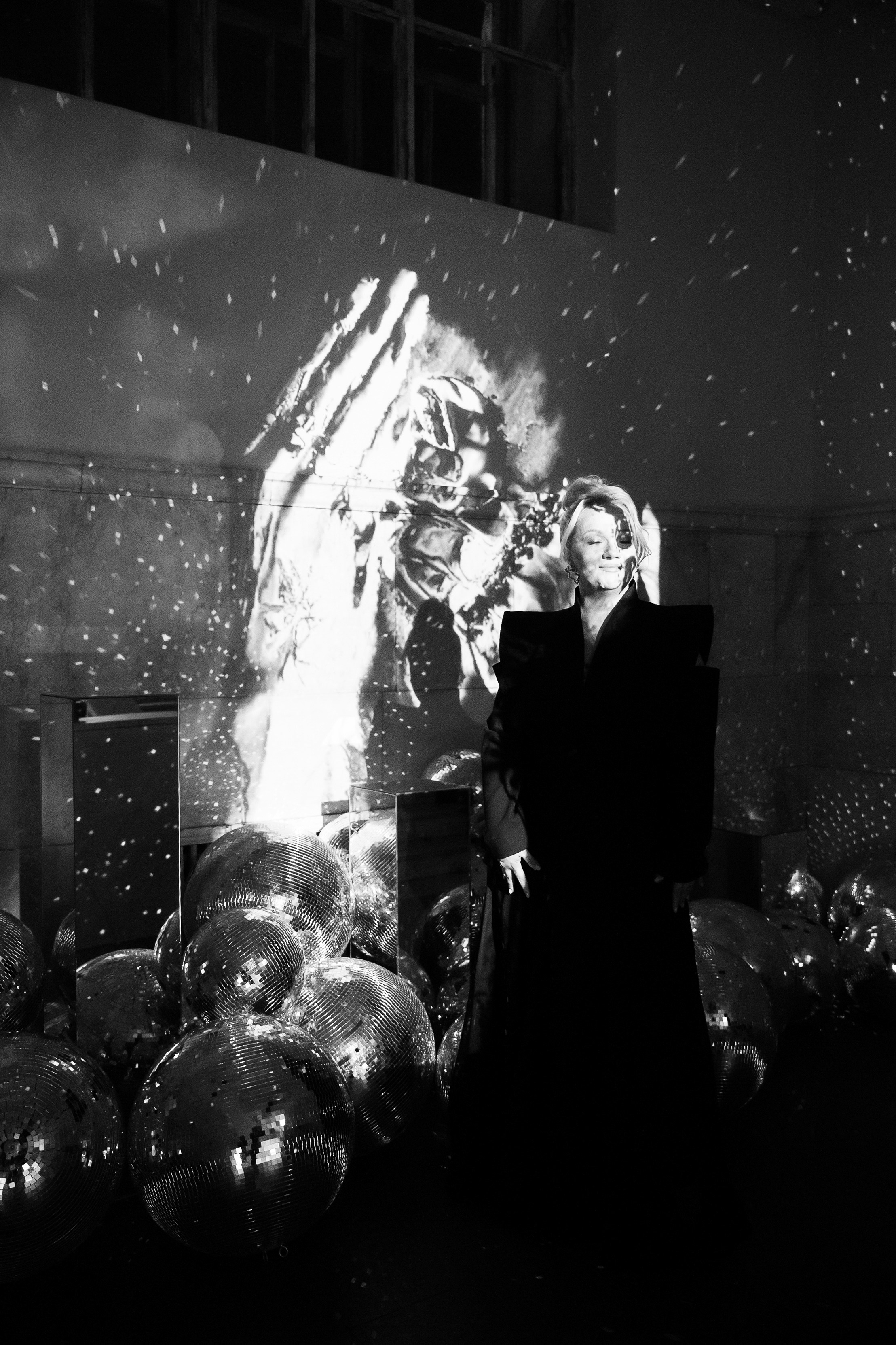 GOSHA KARTSEV Благотворительный бал