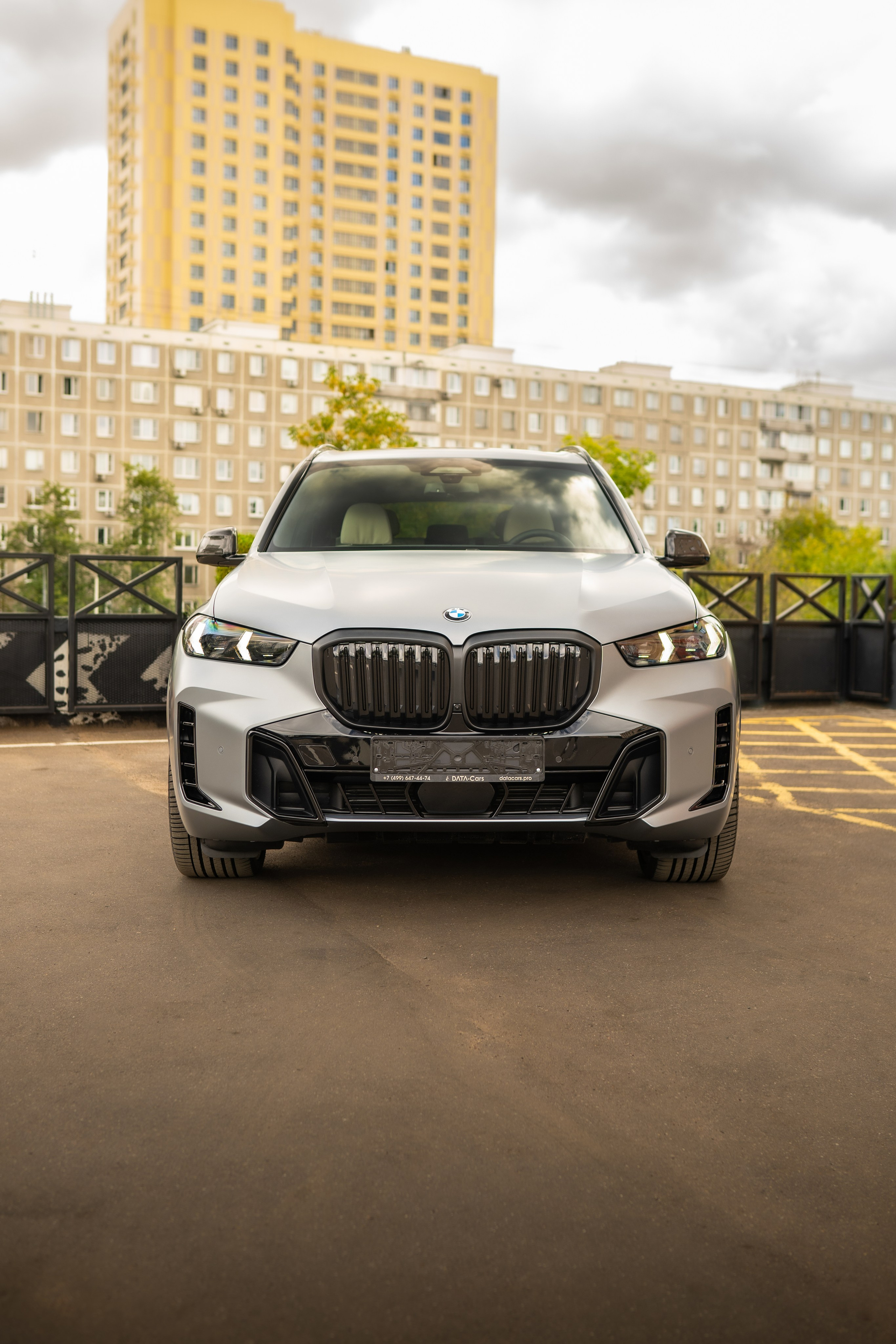 BMW X5D. Mirllaev