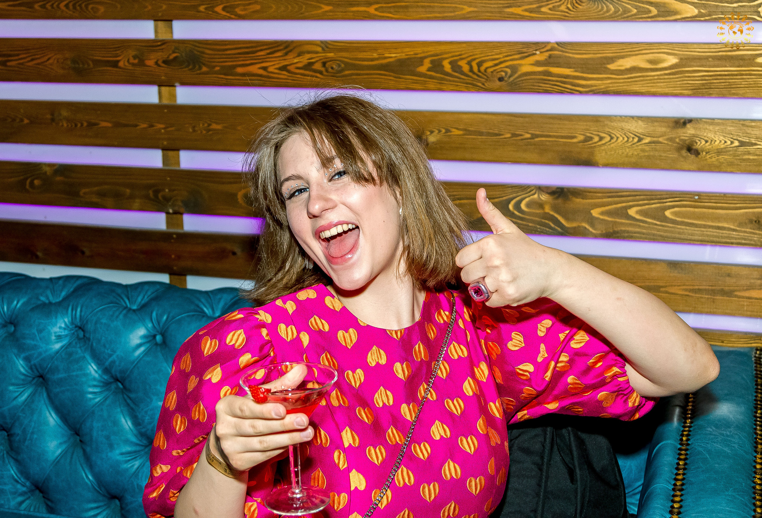 Выпускной 2023 (11-е классы) клуб «Джаггер», Москва. Репортажная съемка в Москве и области. Анималистика