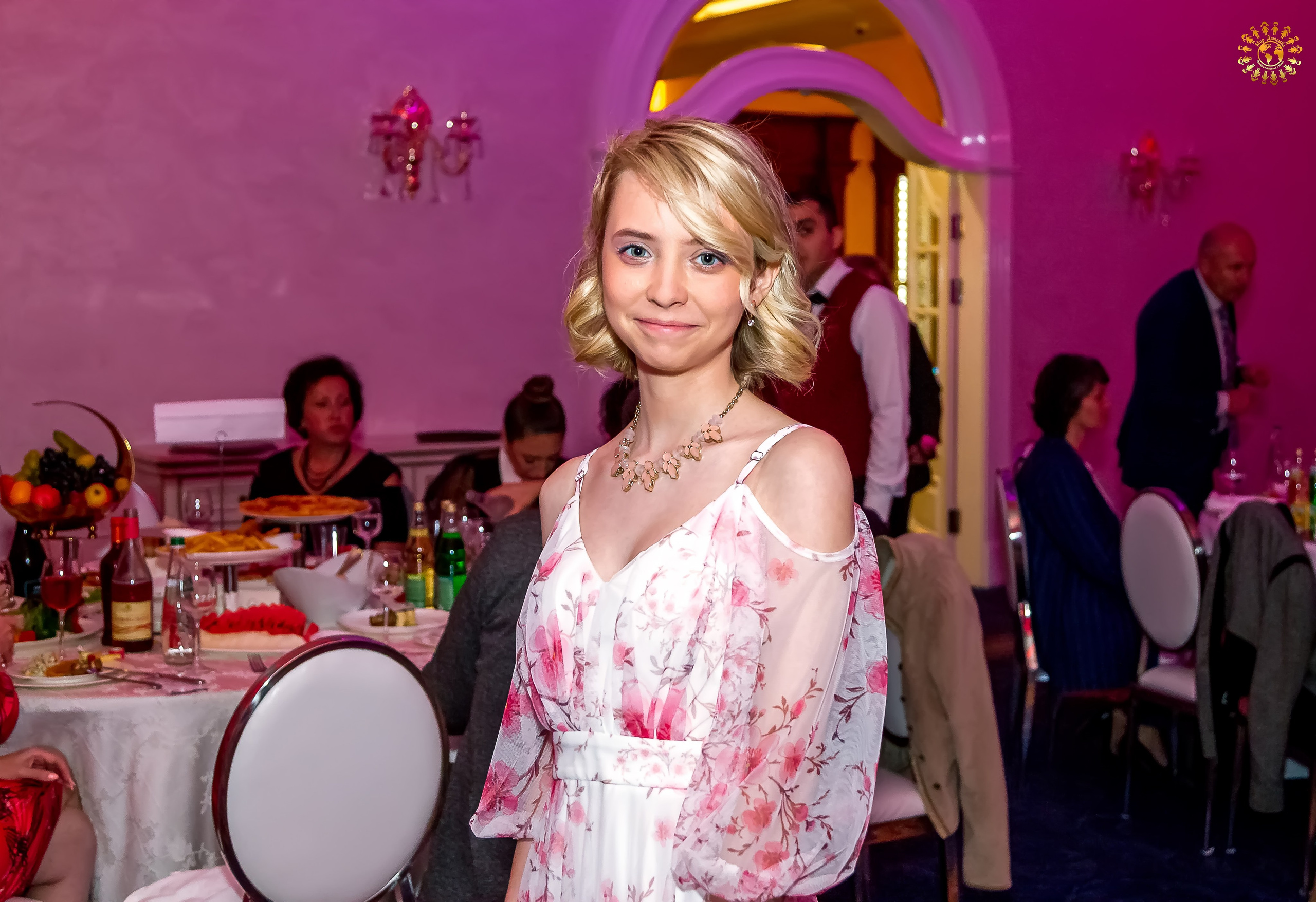 Выпускной 2023 (11-е классы) Triumph City Hall Москва. Репортажная съемка в Москве и области. Анималистика