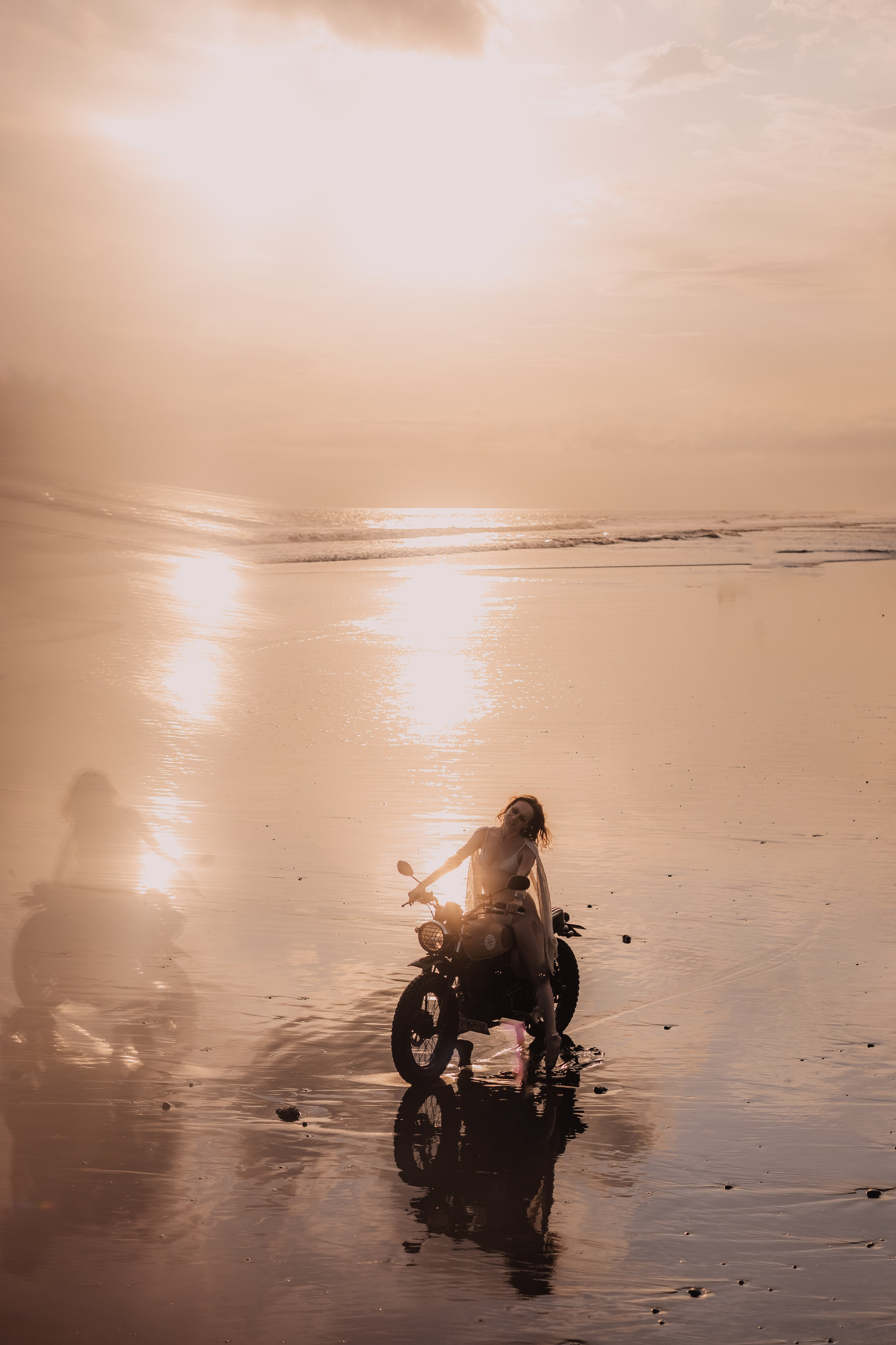 Moto babe. Mariam Bagdasaryan