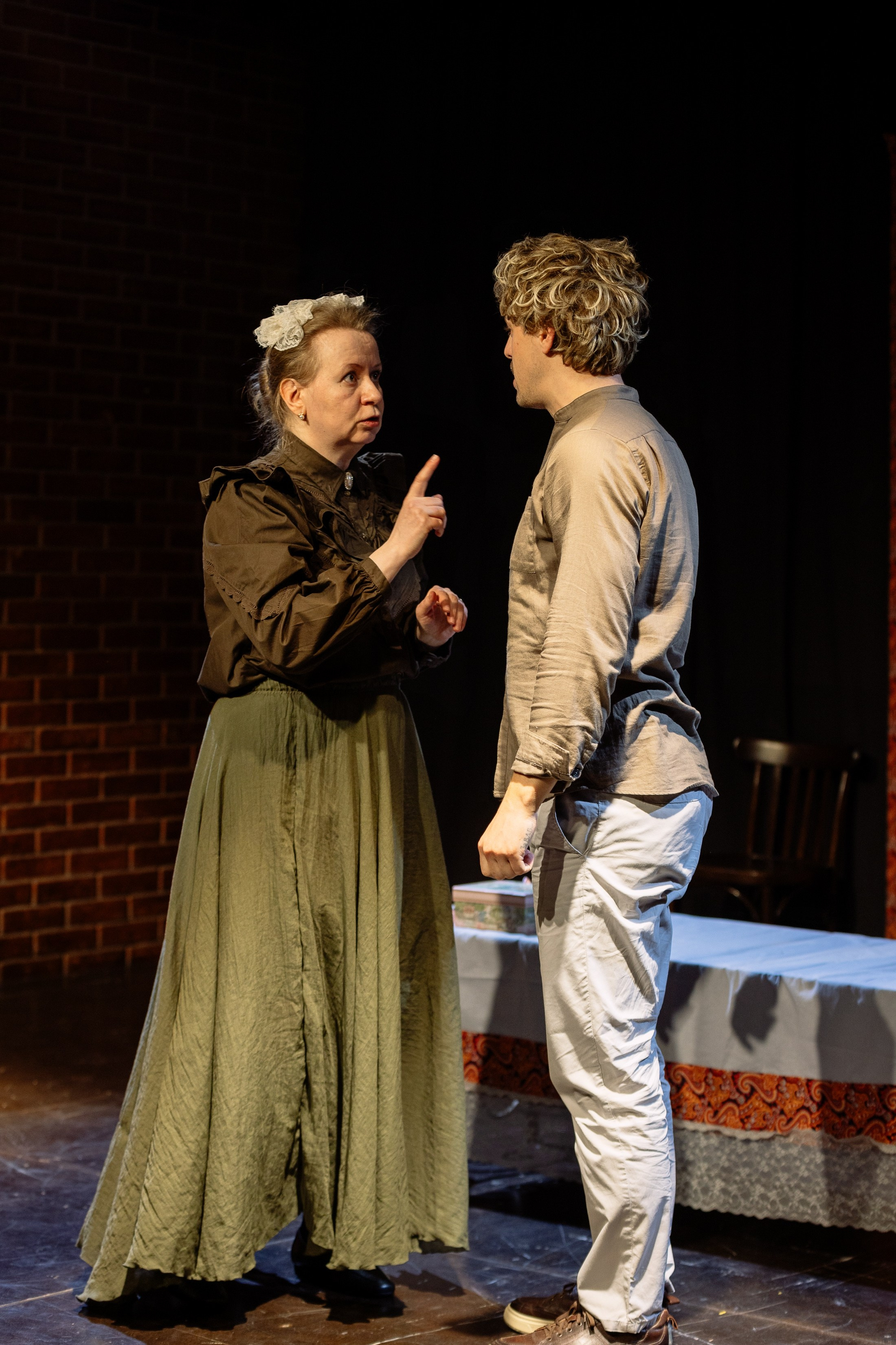 Театр Арт-Авеню _ Женитьба Бальзаминова. Фотограф Юлия Мальцева