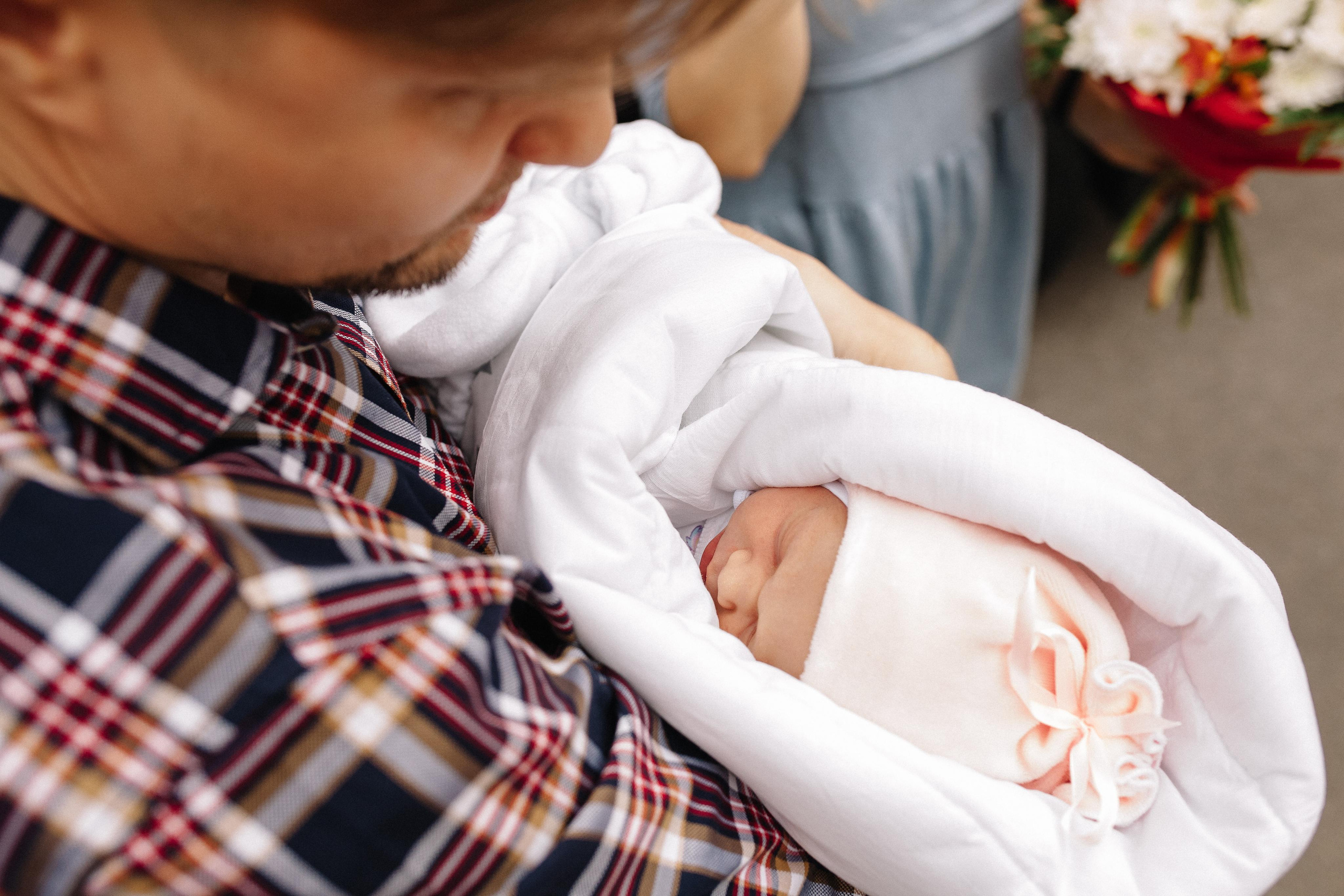 Выписка из род дома. Семейный и свадебный фотограф в Майкопе Михаил Мартиросян