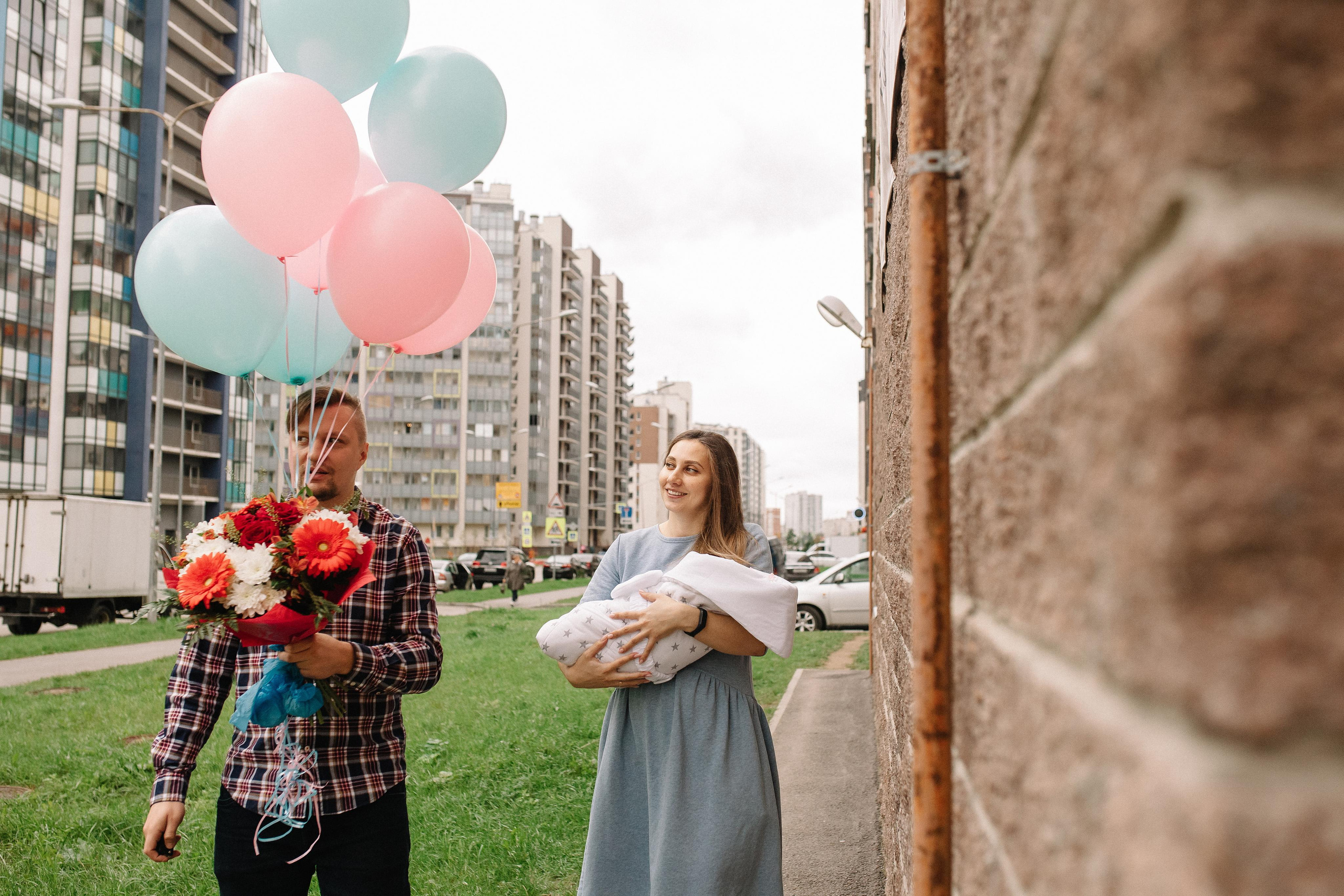 Выписка из род дома. Семейный и свадебный фотограф в Майкопе Михаил Мартиросян