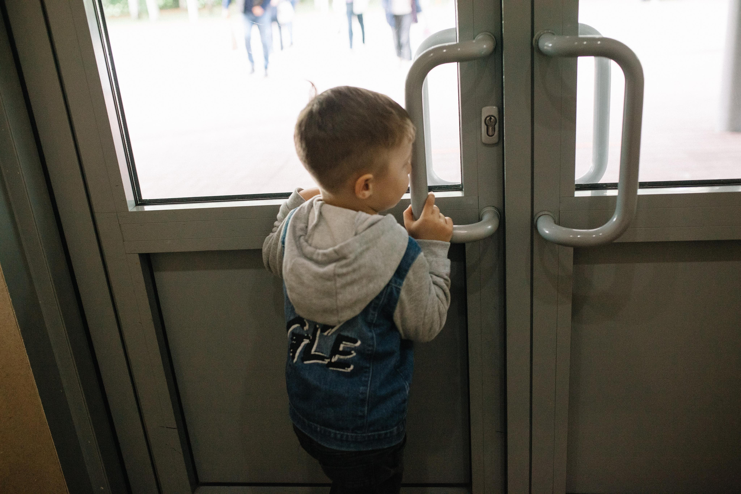 Выписка из род дома. Семейный и свадебный фотограф в Майкопе Михаил Мартиросян