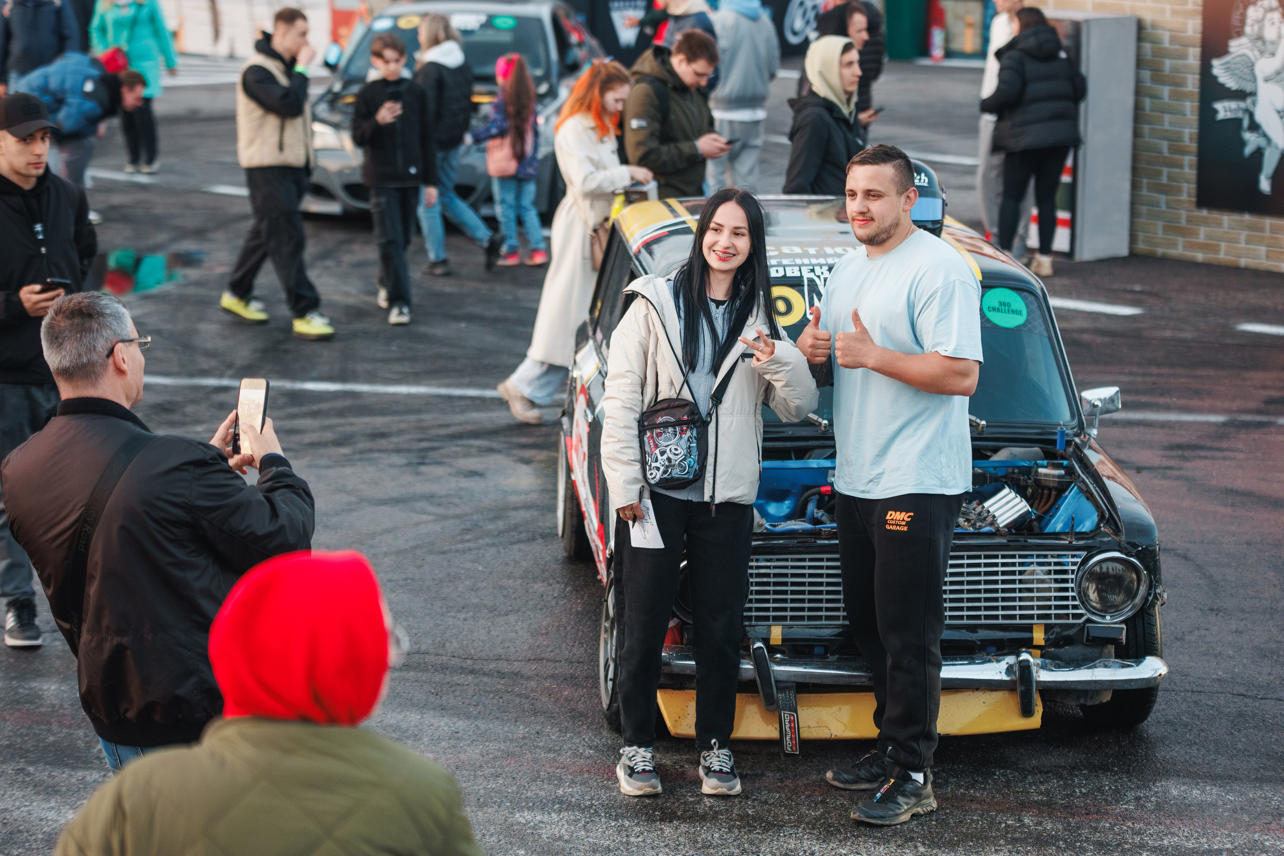 Выставка и дрифт машин. Репортажный фотограф. Москва. Алина Ланская