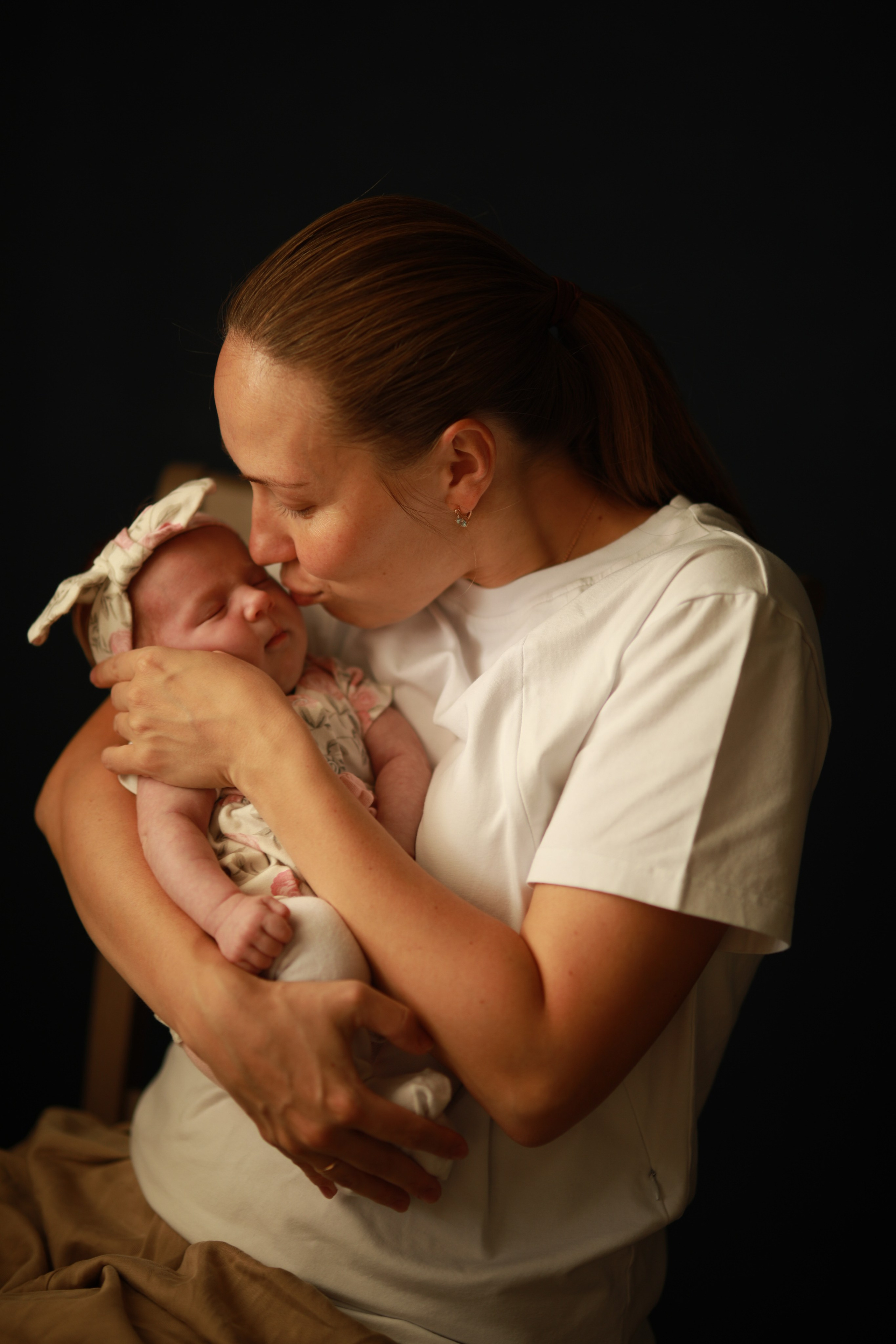 Первые объятия. Фотограф Юлия Рязанова Москва семейный и детский