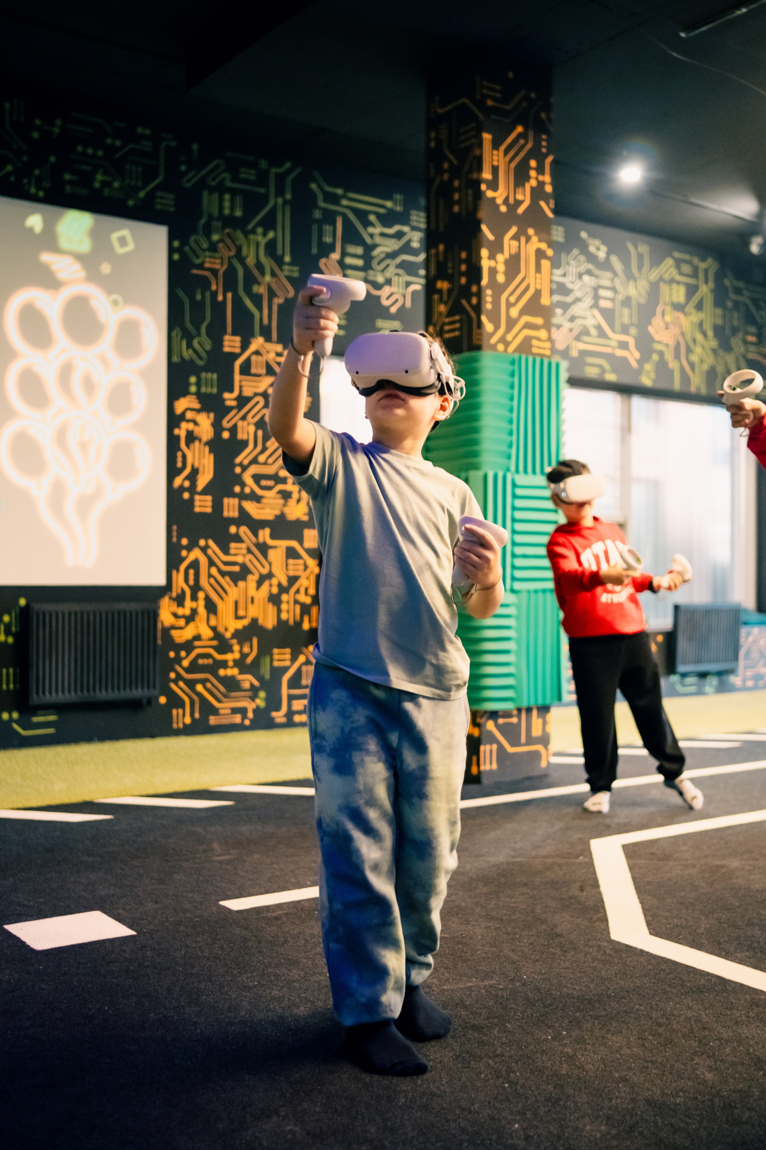 VR (September-October 2024). Felixtones