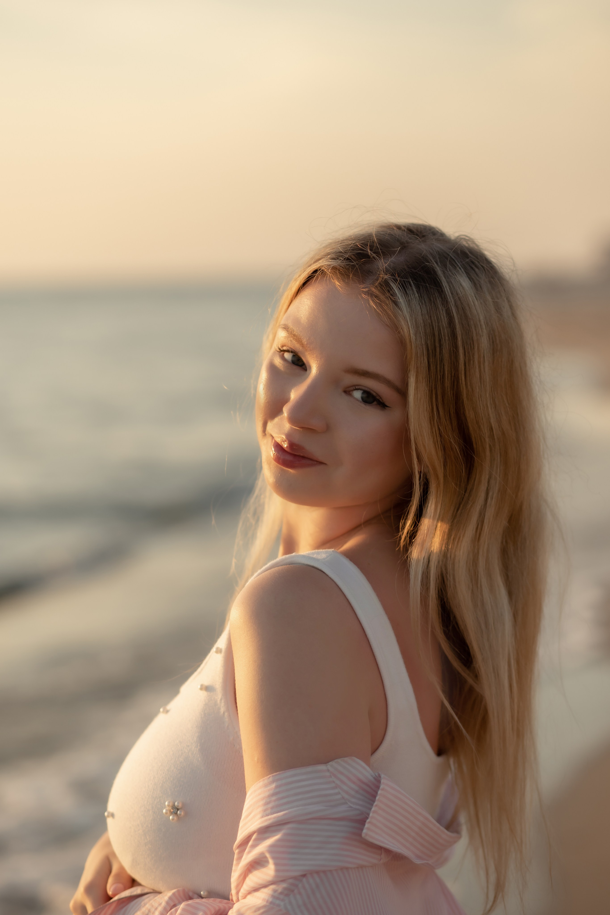 Екатерина и Антон. На закате. Фотограф в Калининграде Решетникова Алина