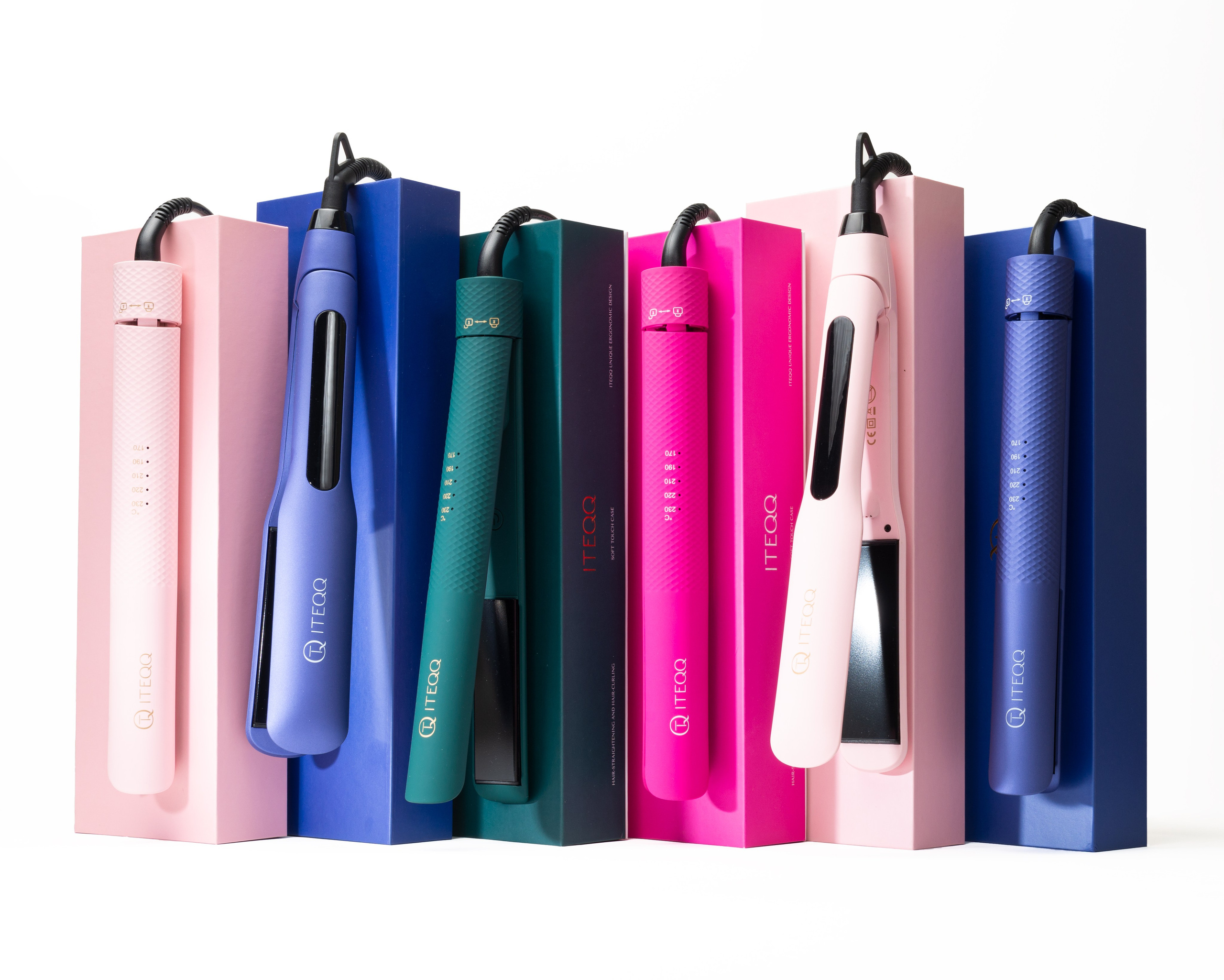 Каталог для ITEQQ. Коммерческий фотограф в Москве Билуши Василиса