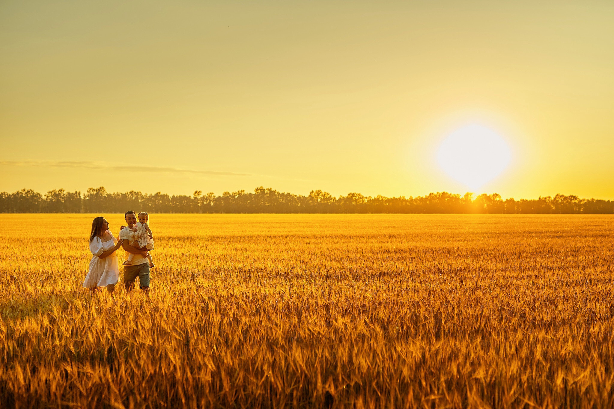 Семейная. Ксения. Поле. Фотограф Опыт Качество Скорость Горный Алтай Барнаул