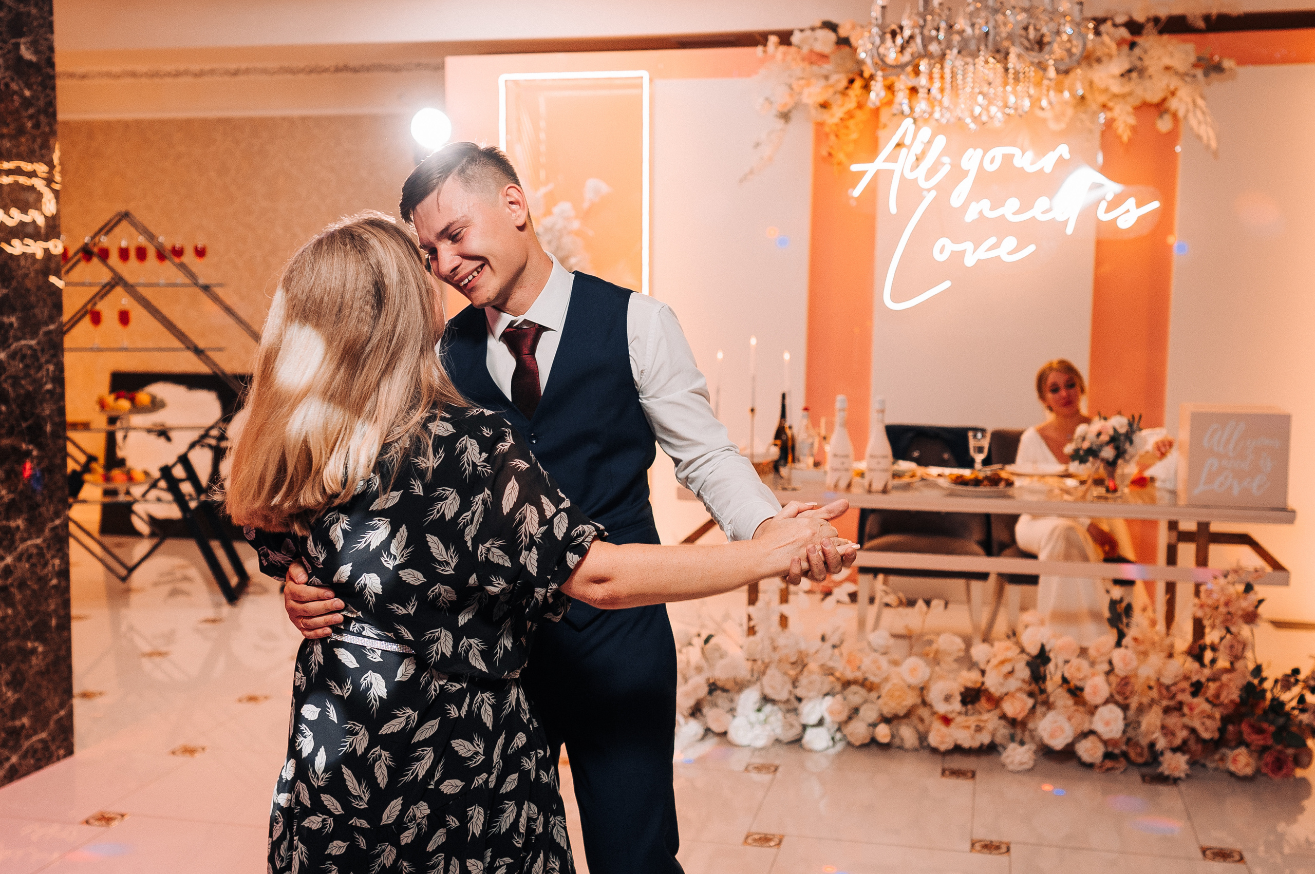 Нежность и веселье. Фотограф — Москва — Артем Гончаренко