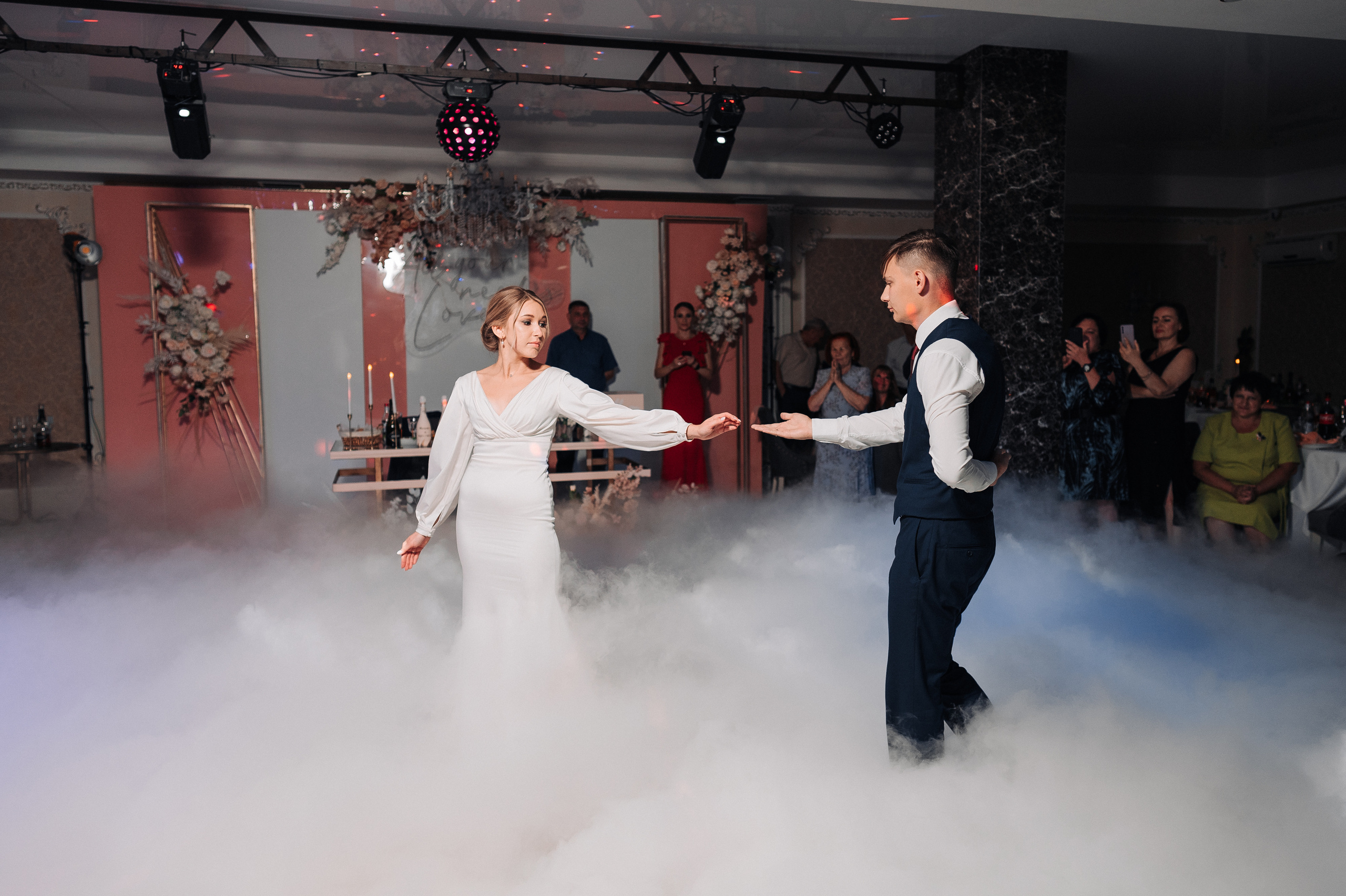 Нежность и веселье. Фотограф — Москва — Артем Гончаренко