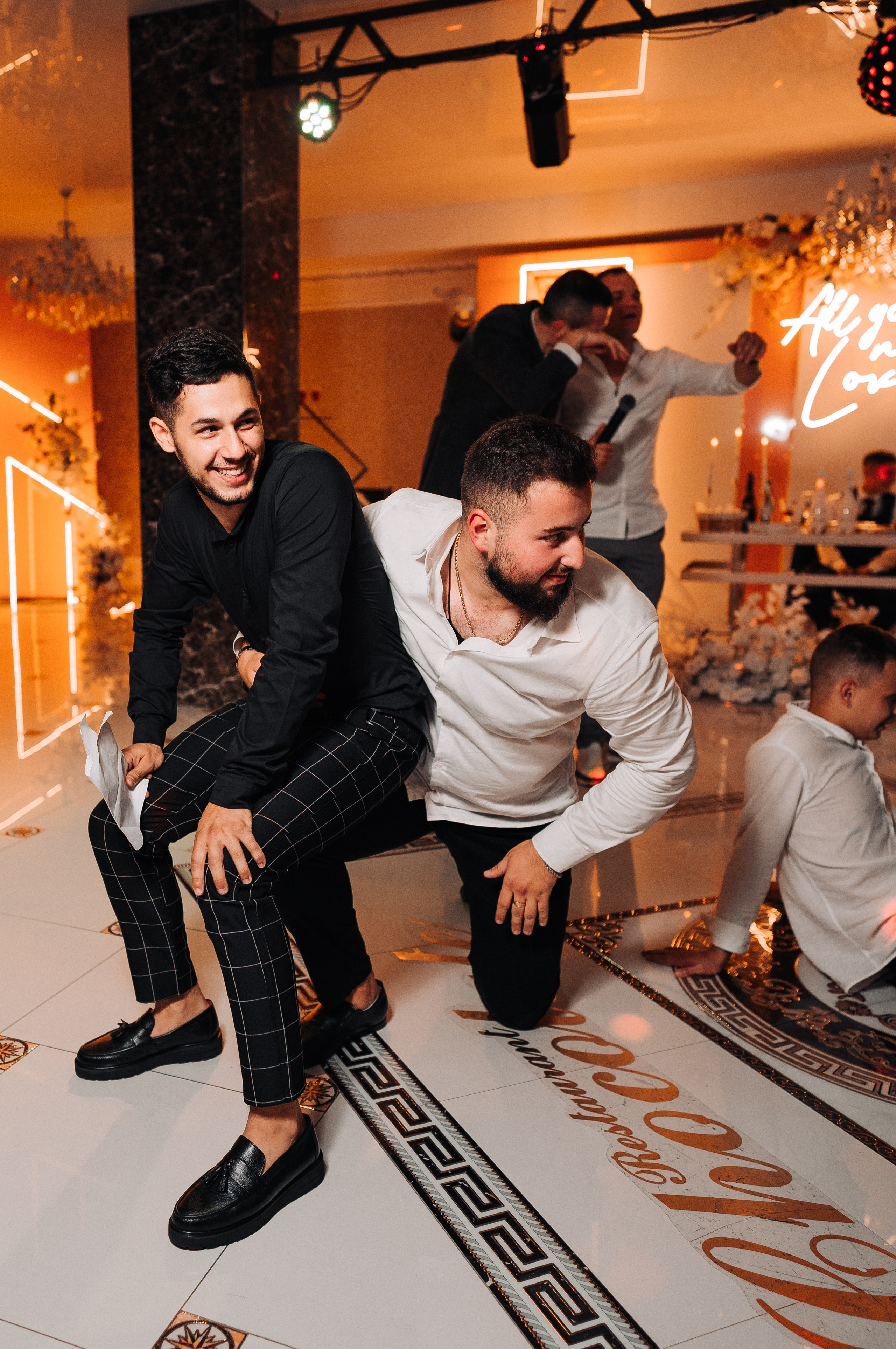 Нежность и веселье. Фотограф — Москва — Артем Гончаренко