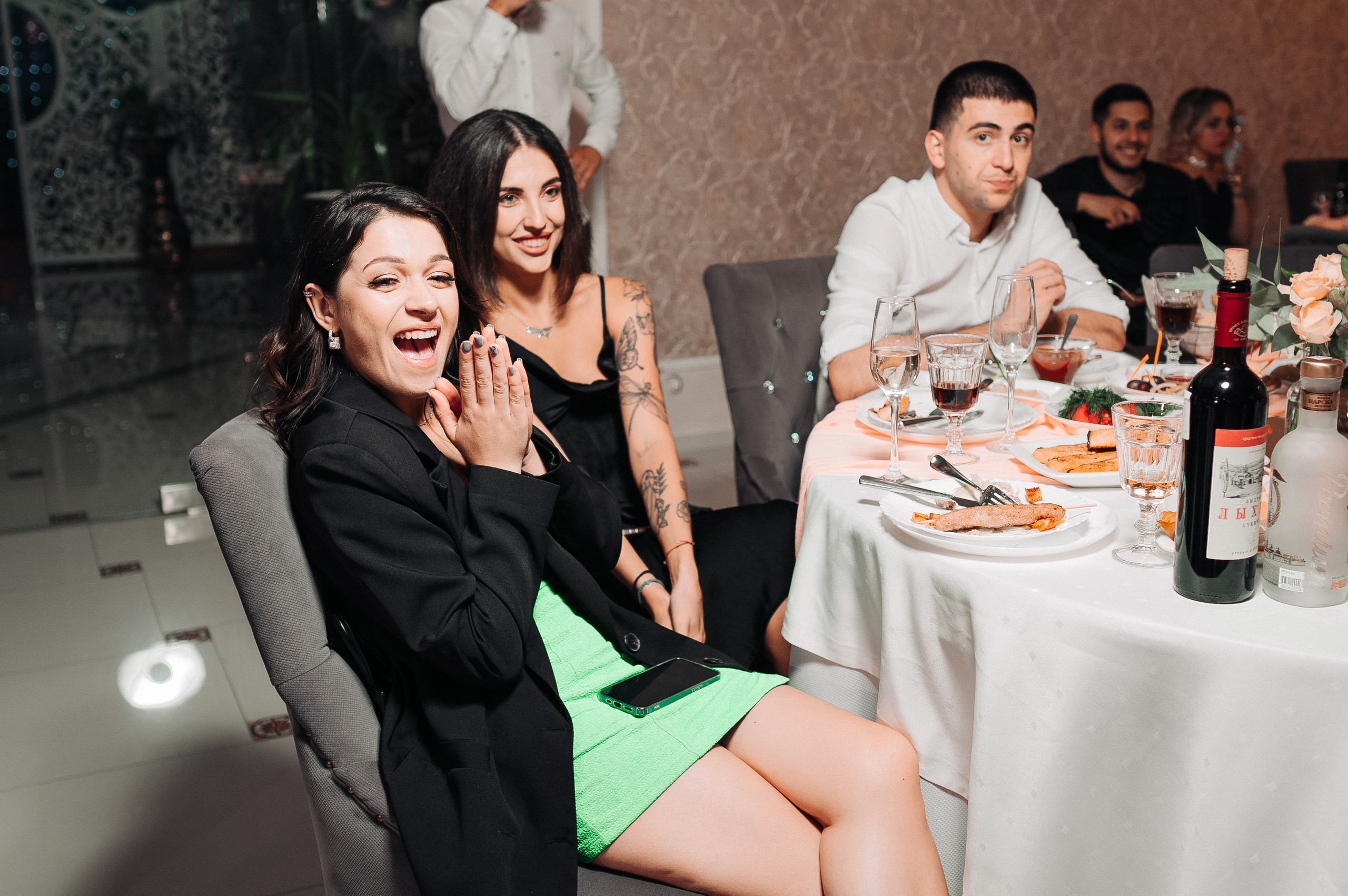 Нежность и веселье. Фотограф — Москва — Артем Гончаренко