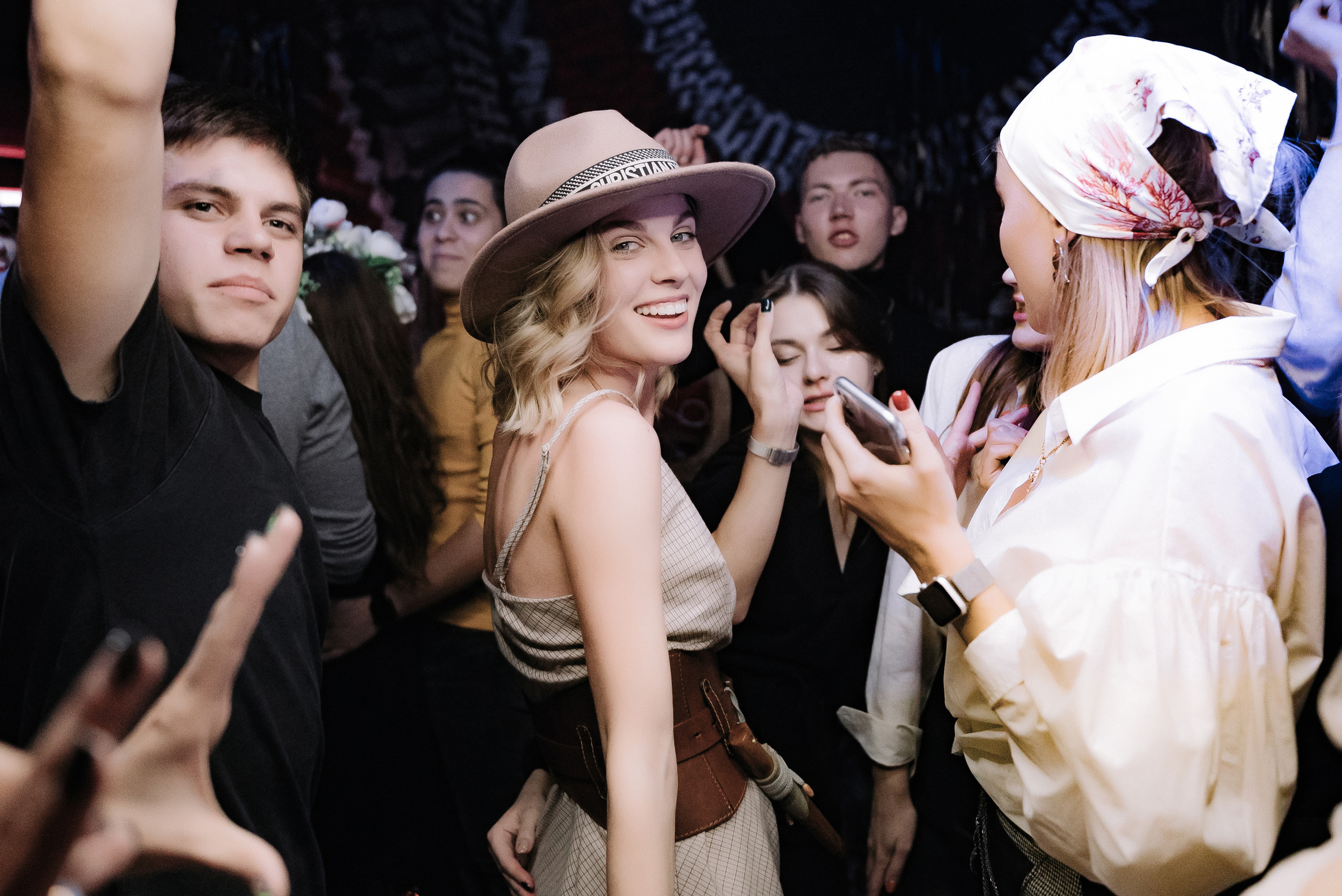 Съёмка ночных заведений. Фотограф — Москва — Артем Гончаренко