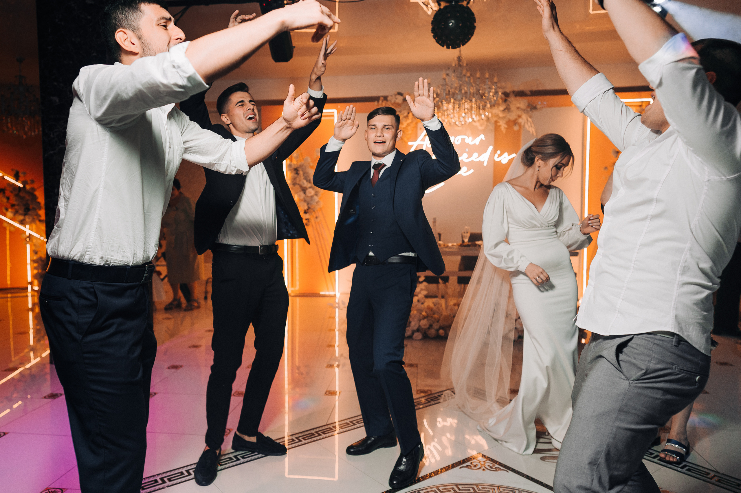 Нежность и веселье. Фотограф — Москва — Артем Гончаренко